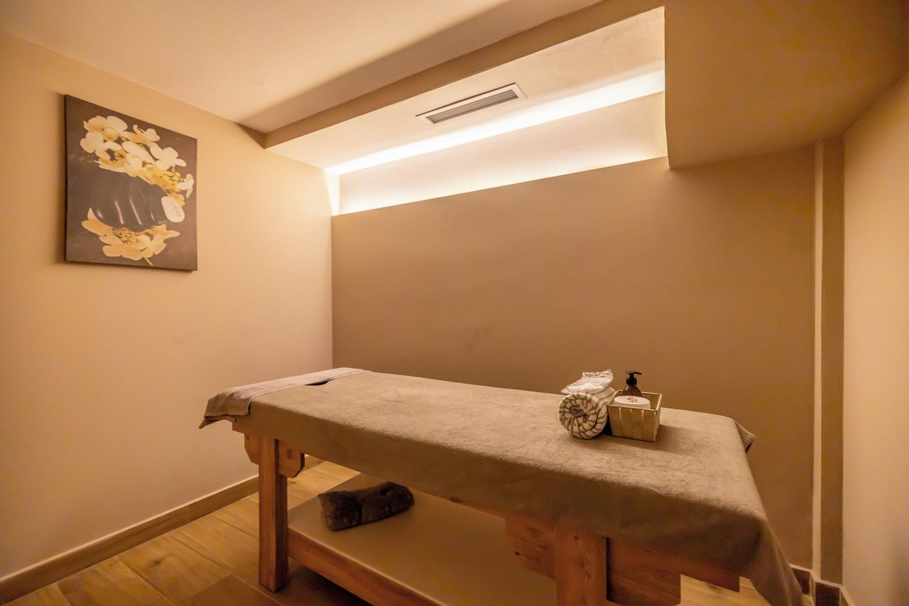 Alexander The Great Resort & Spa photo 12