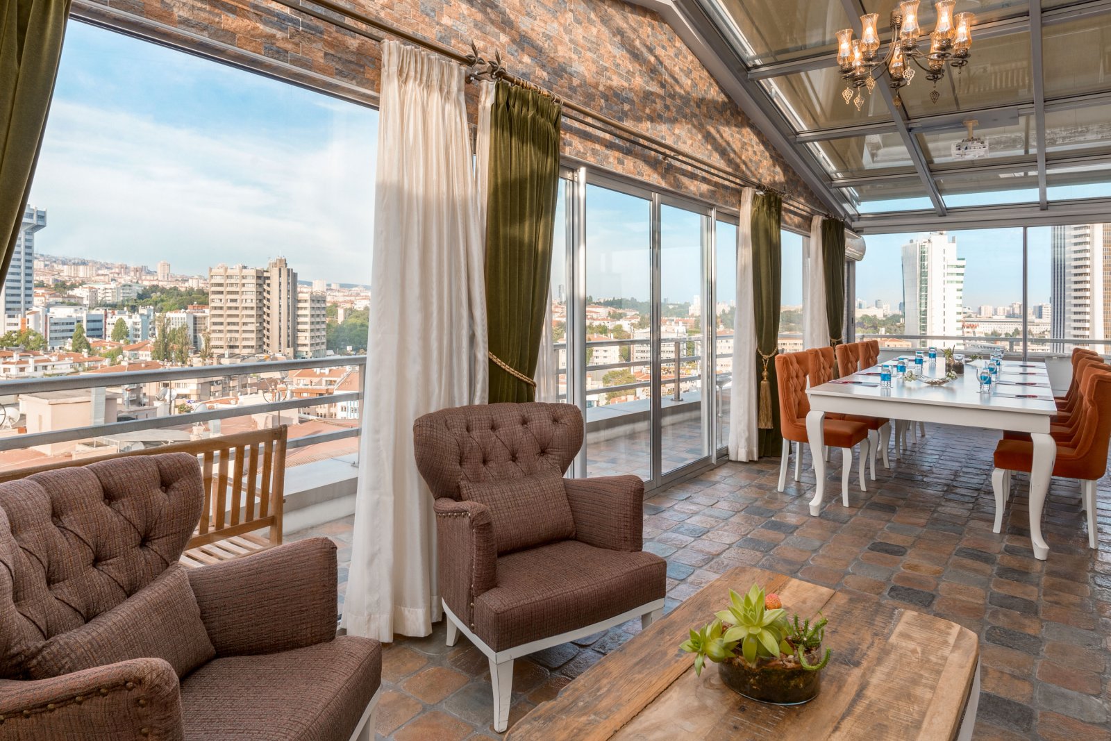 Ramada by Wyndham Ankara Hotel photo 2