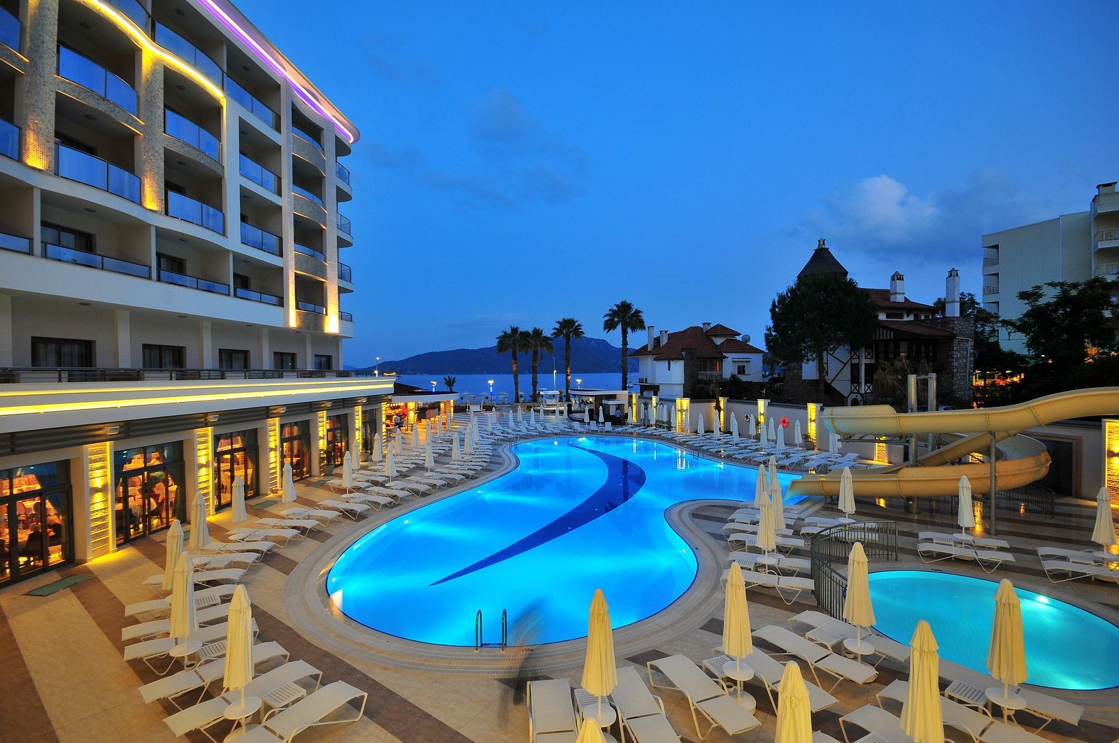 Golden Rock Beach Hotel photo 5