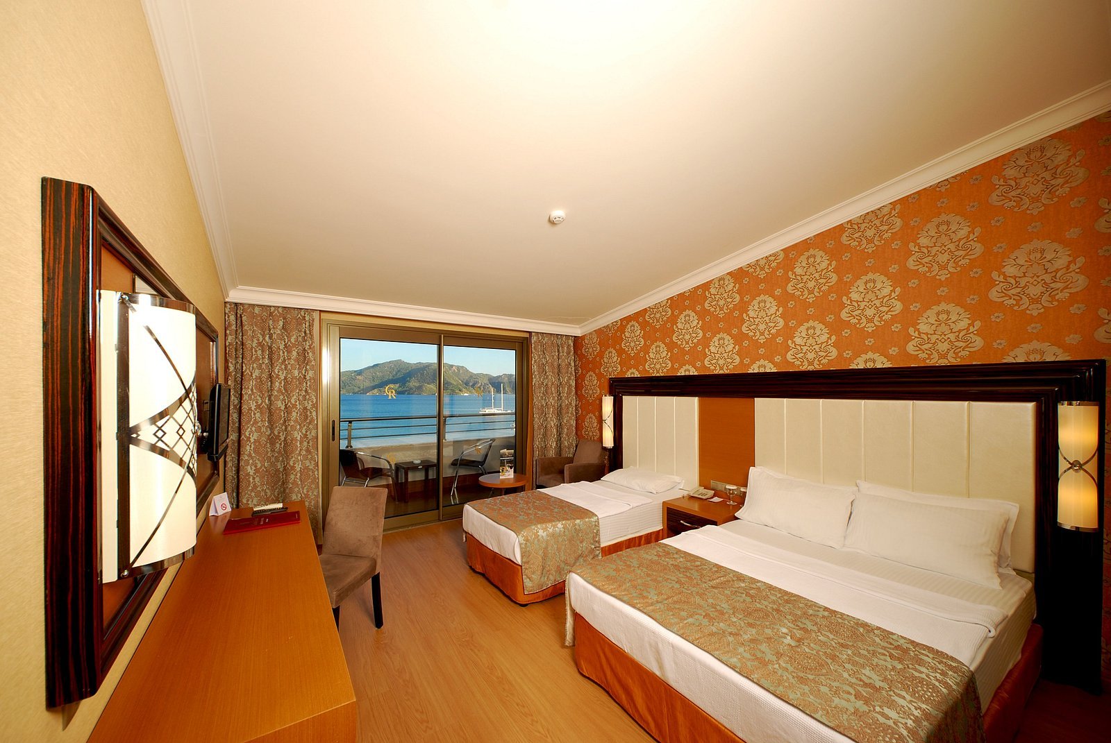 Golden Rock Beach Hotel photo 7