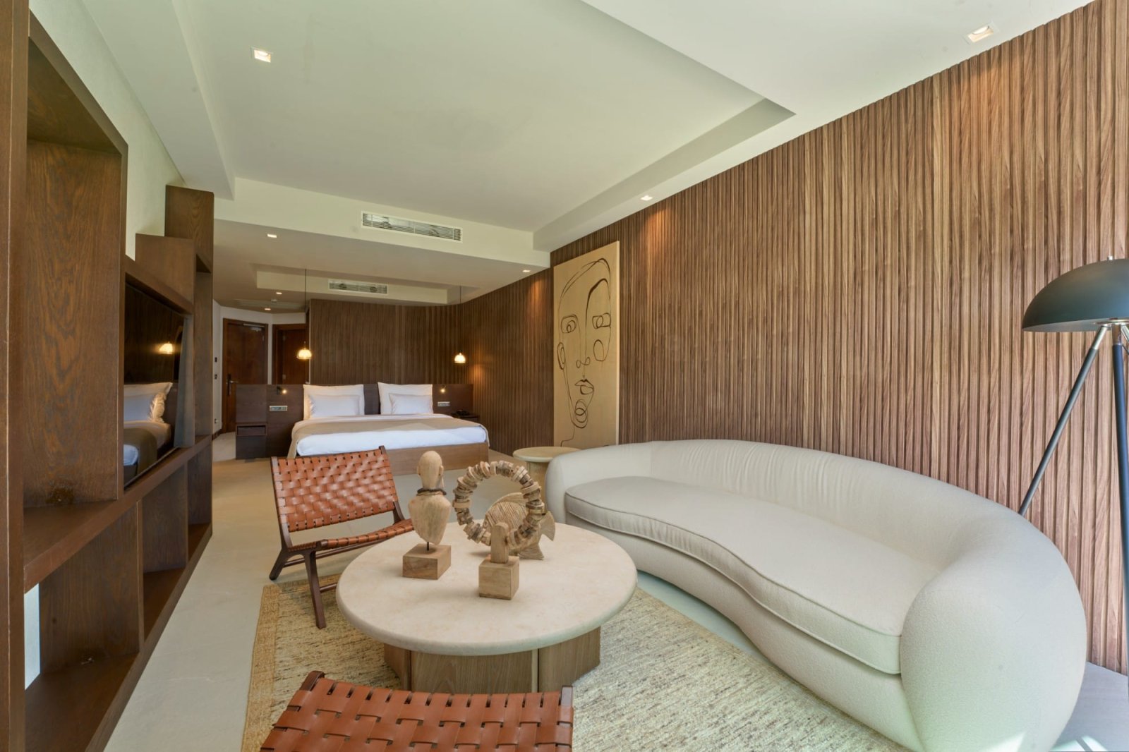 Mavilu Luxury Hotel photo 24