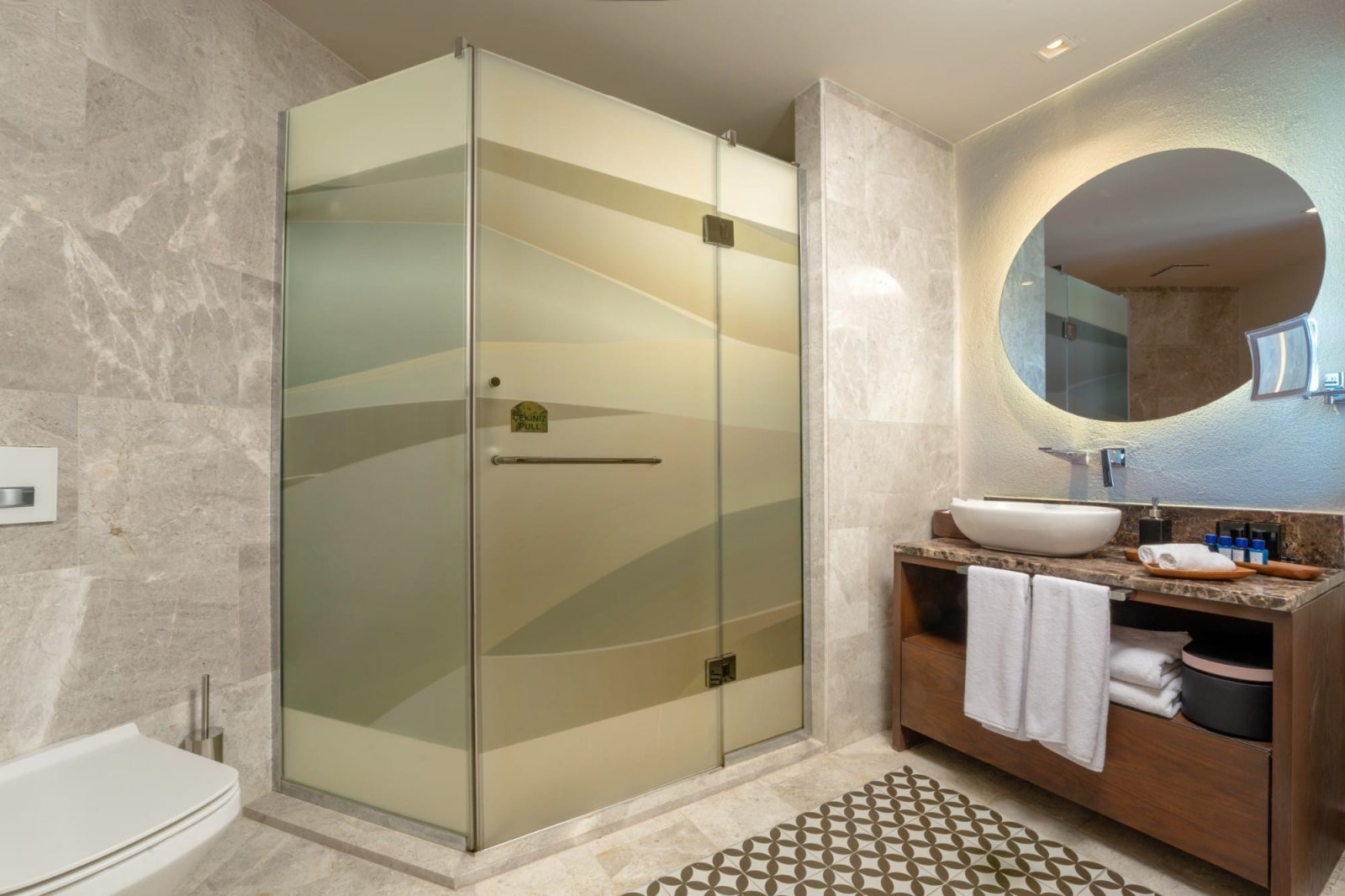 Mavilu Luxury Hotel photo 26