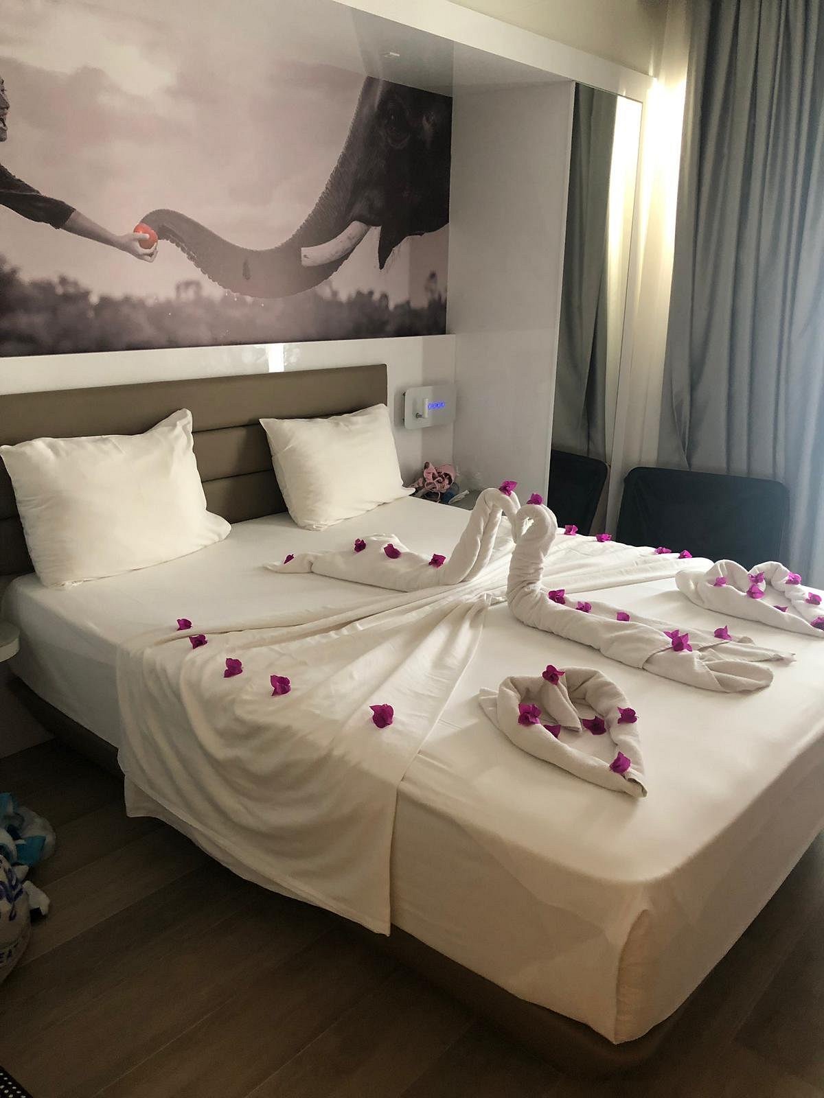 Lalila Blue Suites photo 13