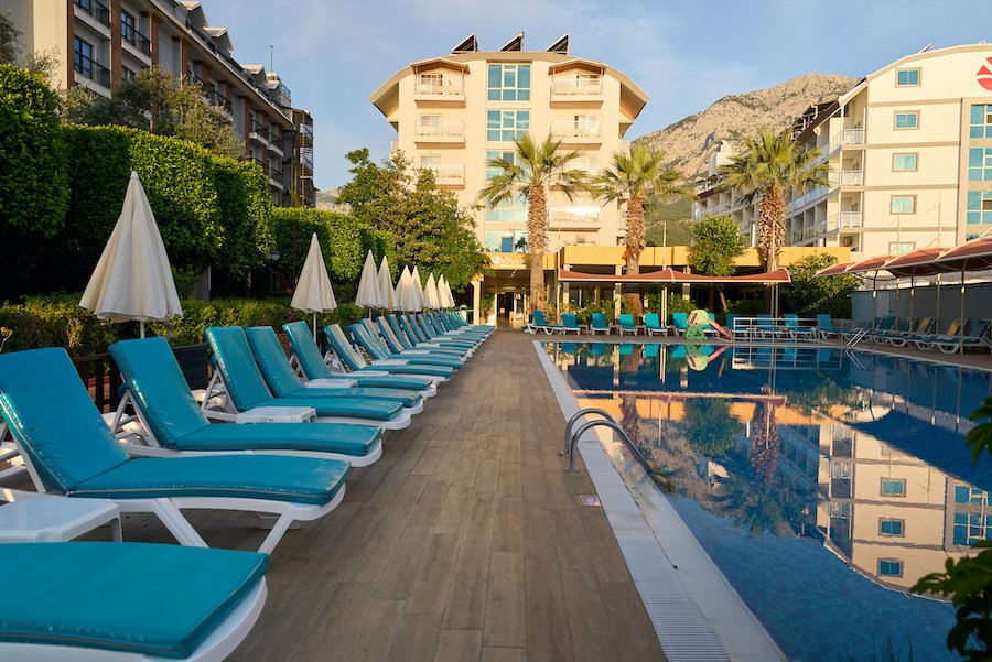 Lims Bona Dea Beach Hotel photo 5