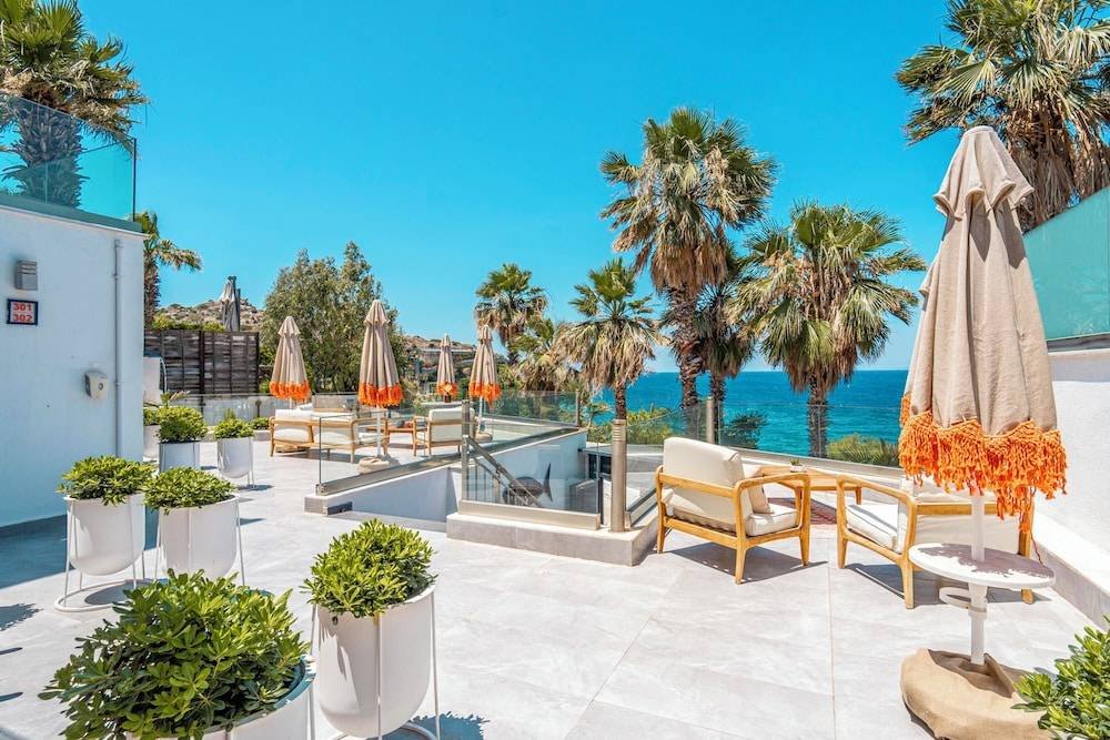La Brezza Beach & Hotel Yalikavak photo 5