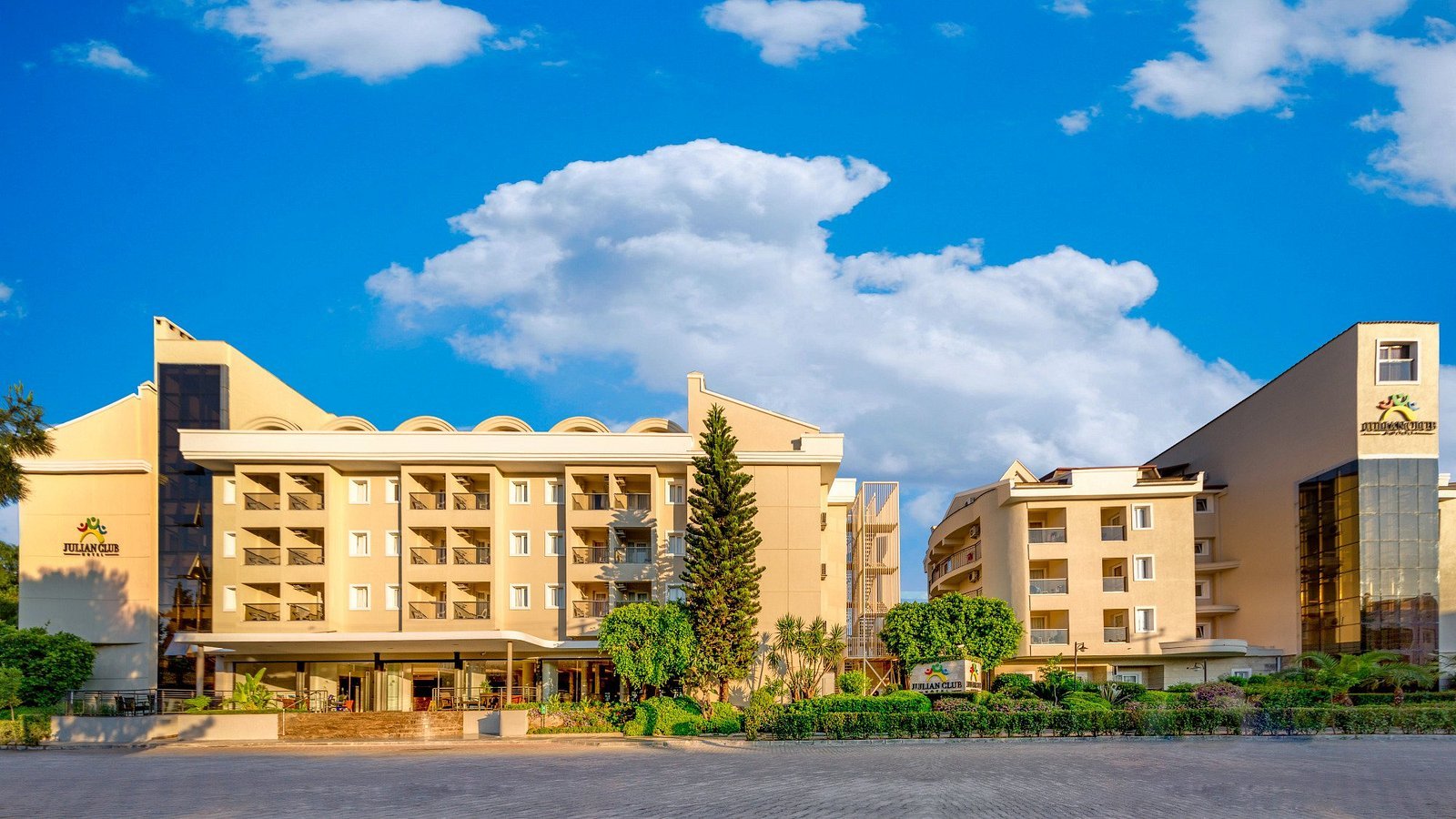 Julian Club Hotel — Marmaris