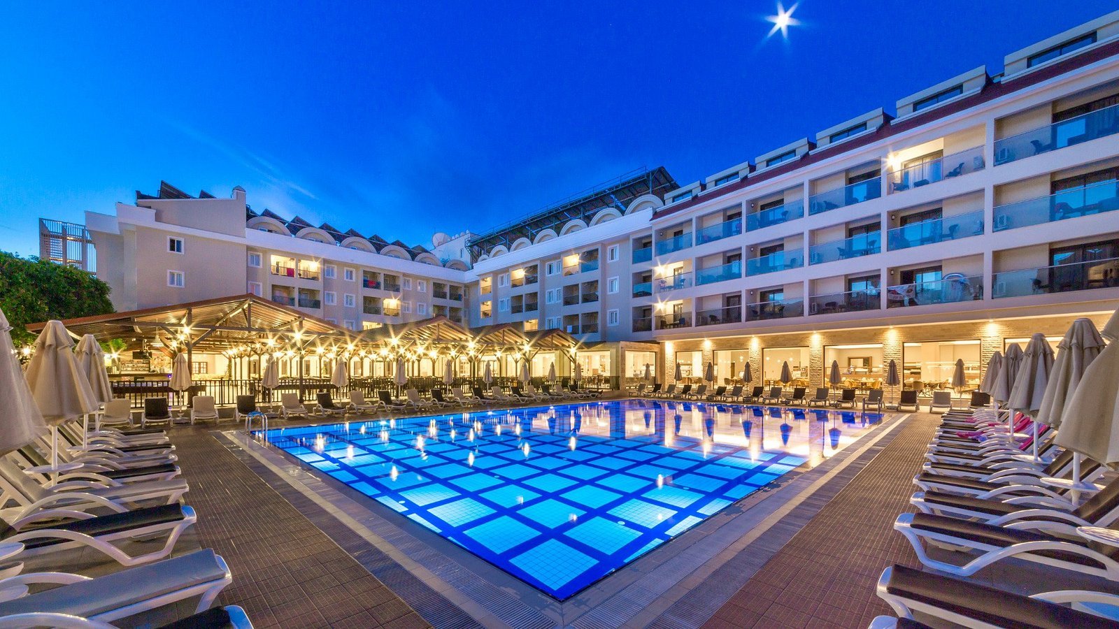 Julian Club Hotel photo 9