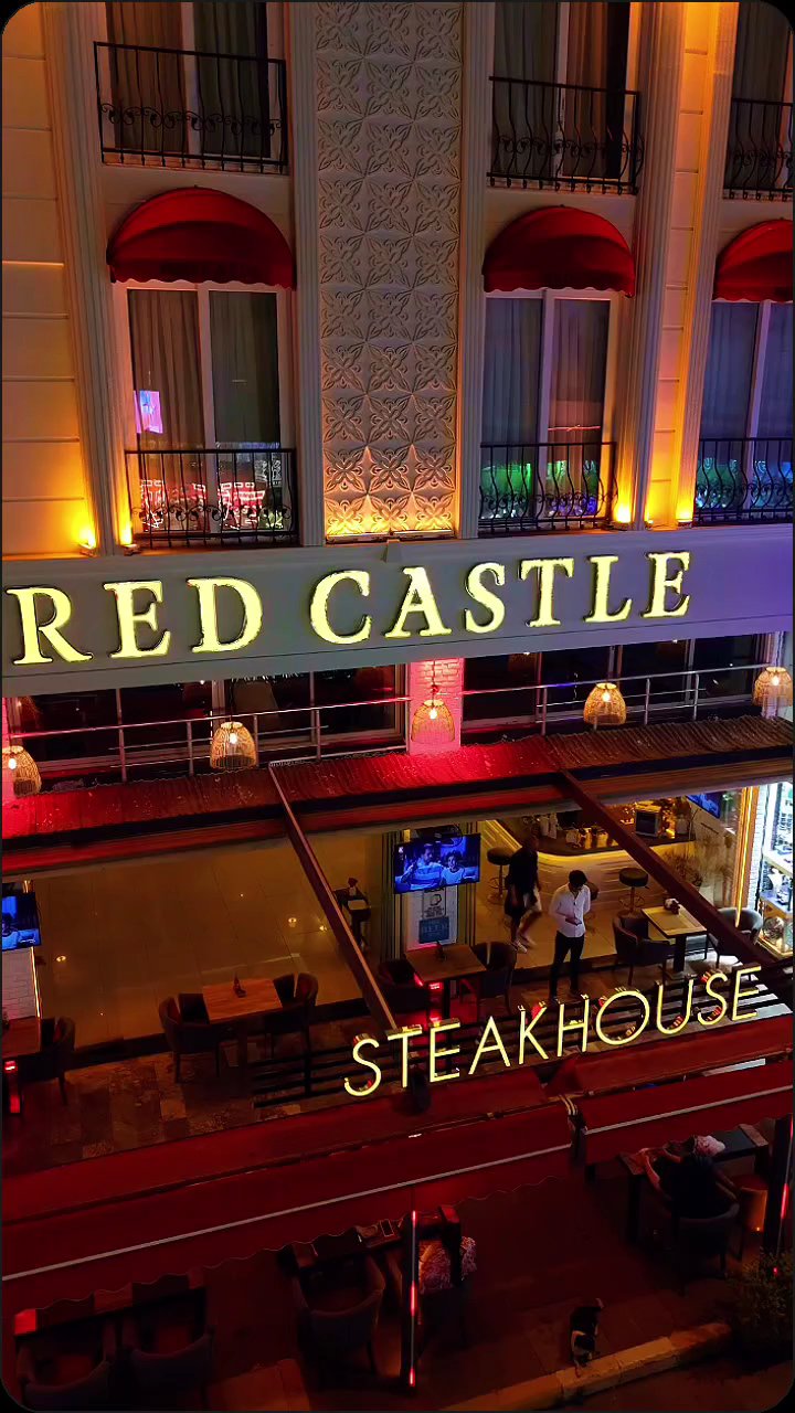 Red Castle Hotel & Bar photo 3