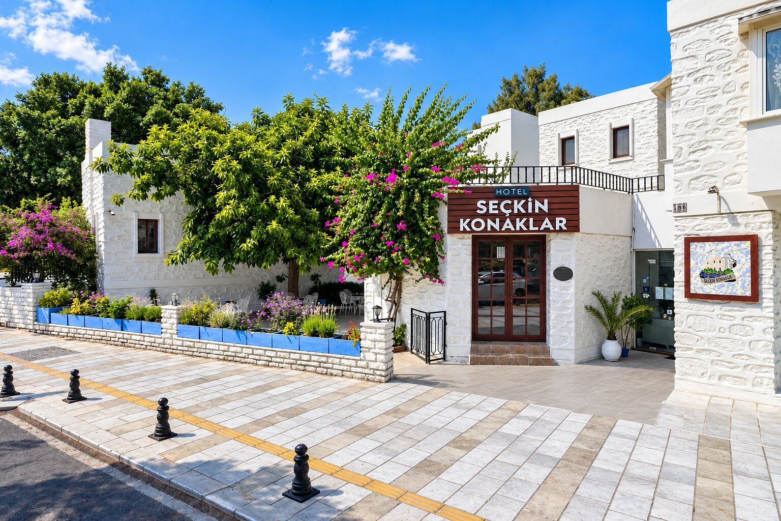 Seckin Konaklar Hotel — Bodrum Marina, Bodrum