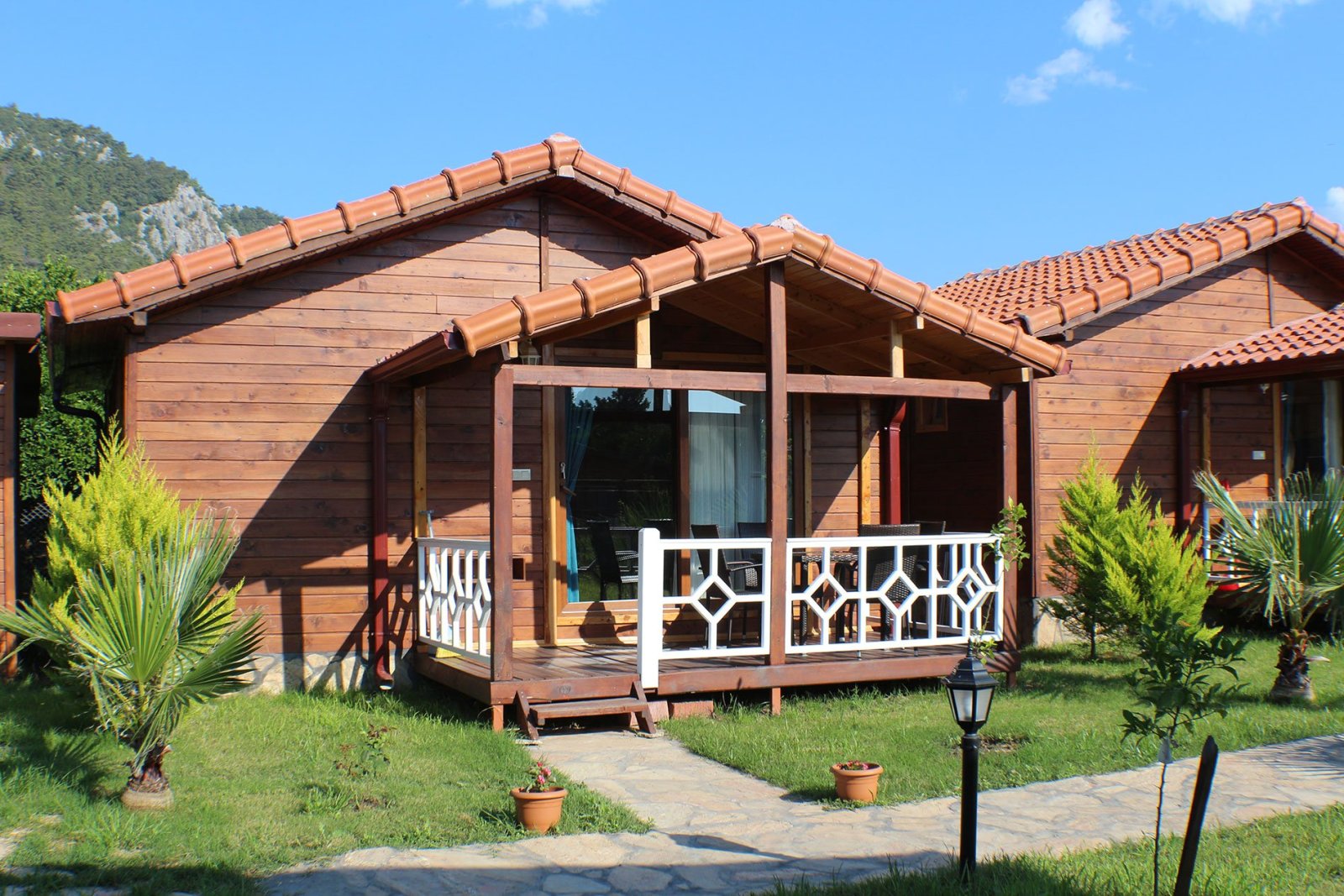 Villa Efsane Hotel Apart Bungalow — Kemer, Antalya