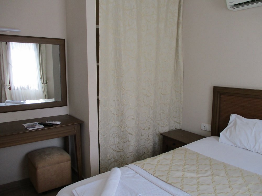 Le Jardin Hotel photo 11