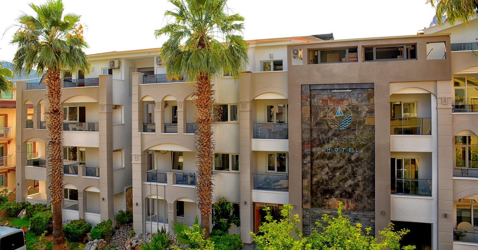 Two Seas Hotel — Marmaris