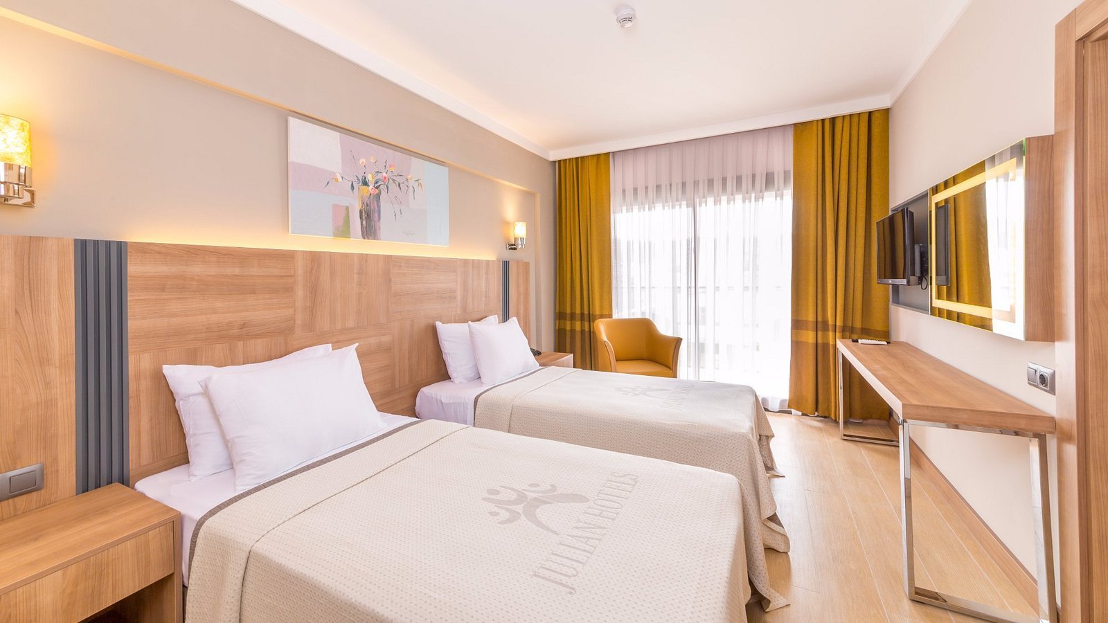Ada Julian Hotel photo 9