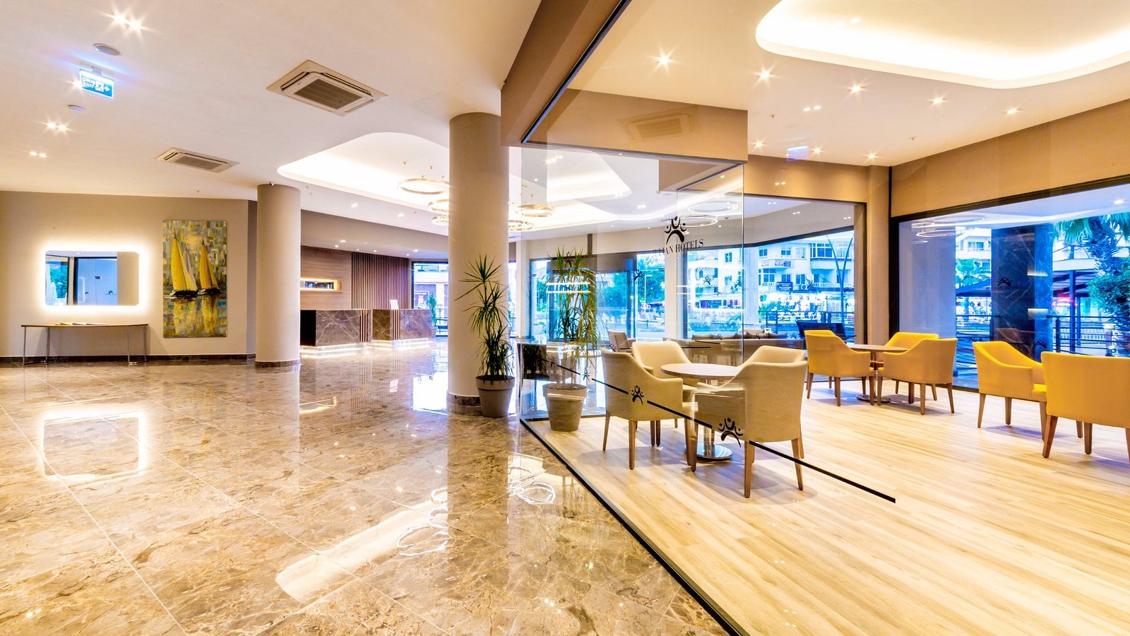 Ada Julian Hotel photo 2