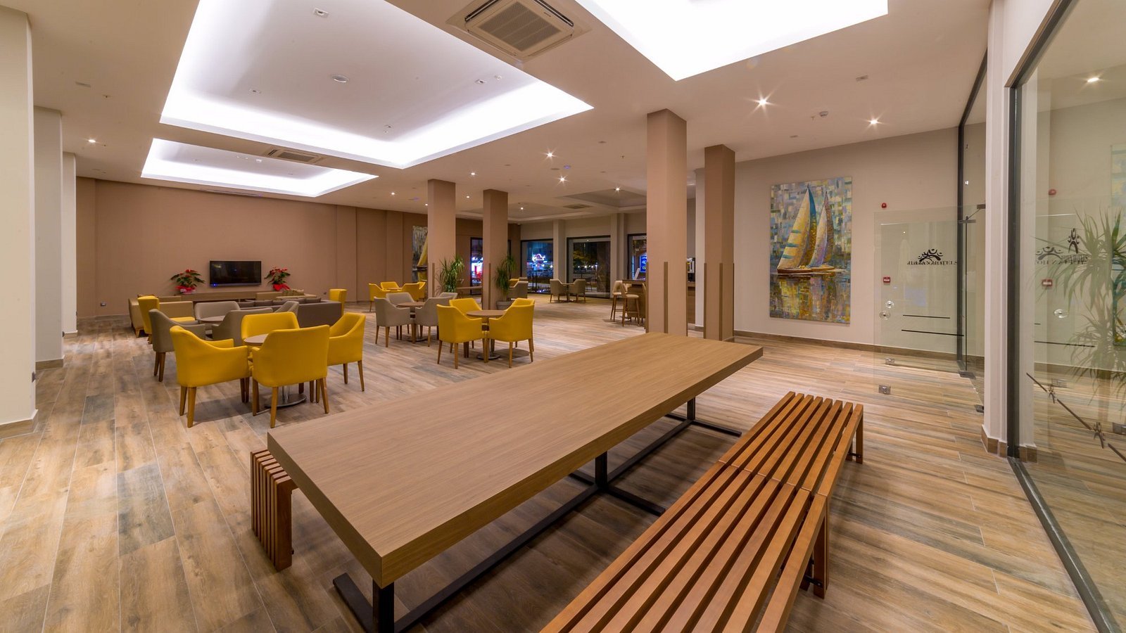 Ada Julian Hotel photo 5