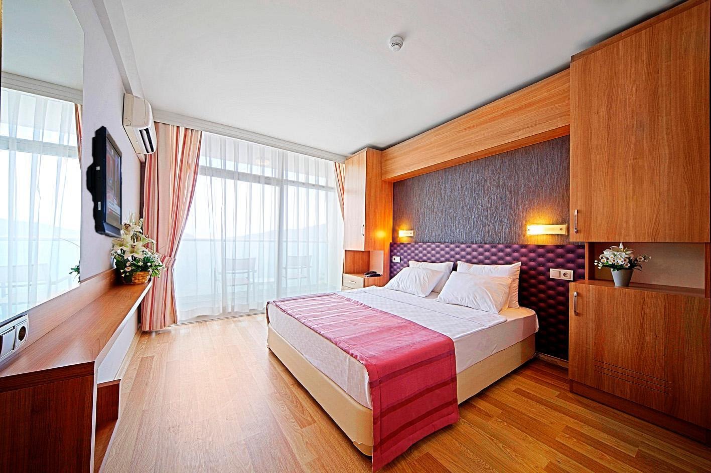 Sol Beach Hotel photo 6