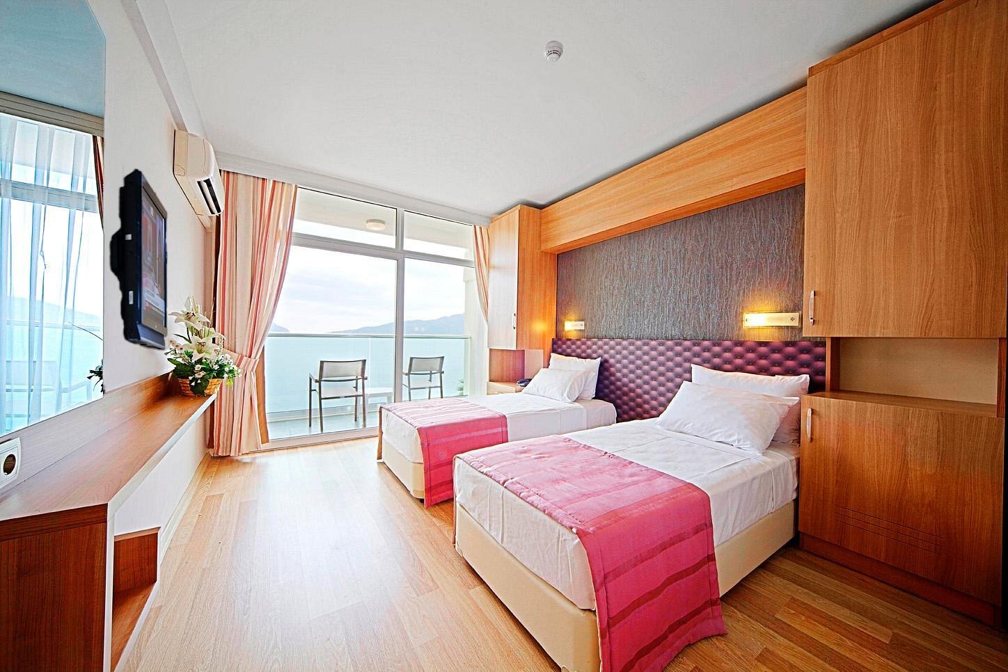Sol Beach Hotel photo 7