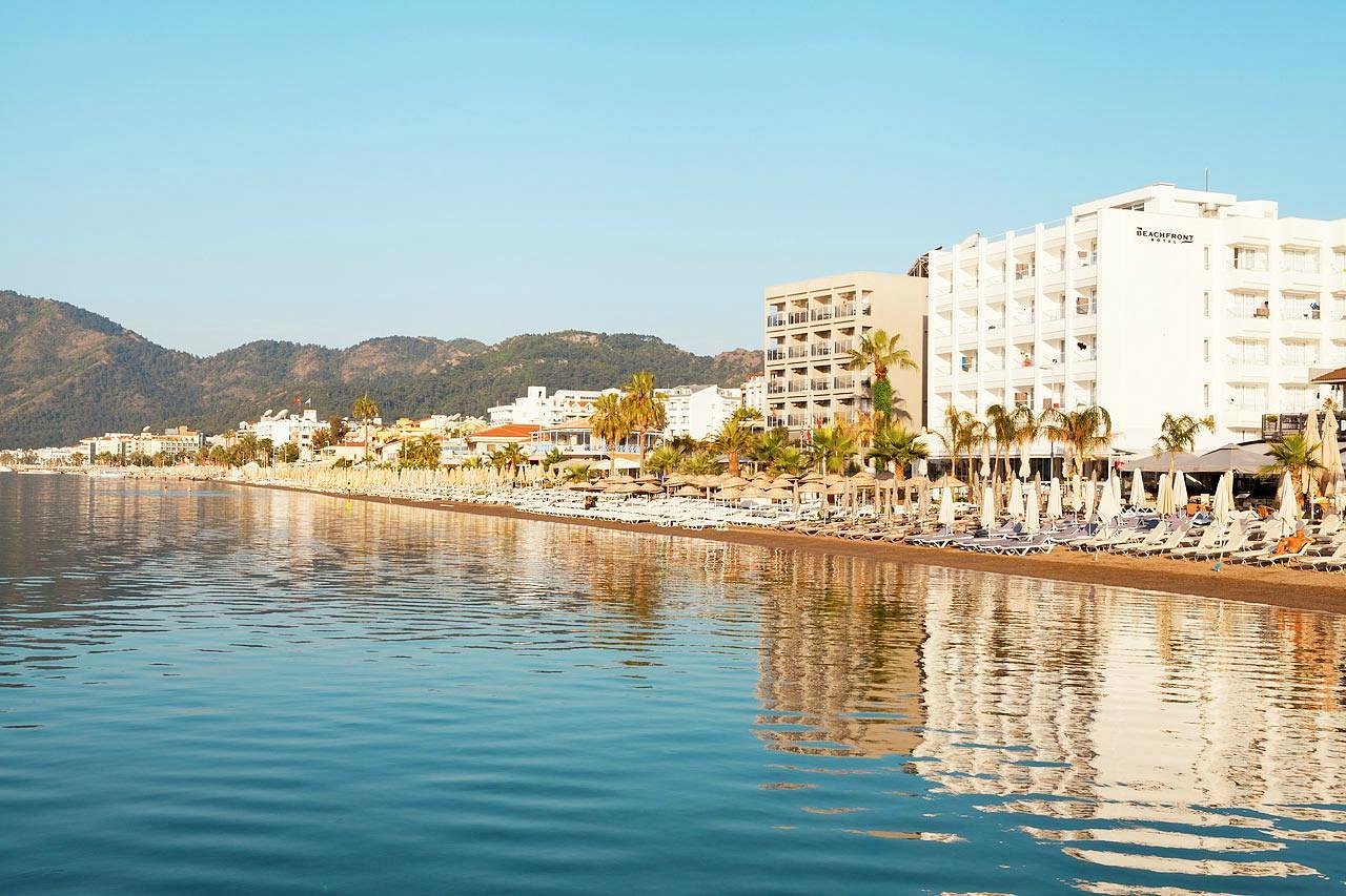 The Beachfront Hotel — Uzunyalı, Marmaris