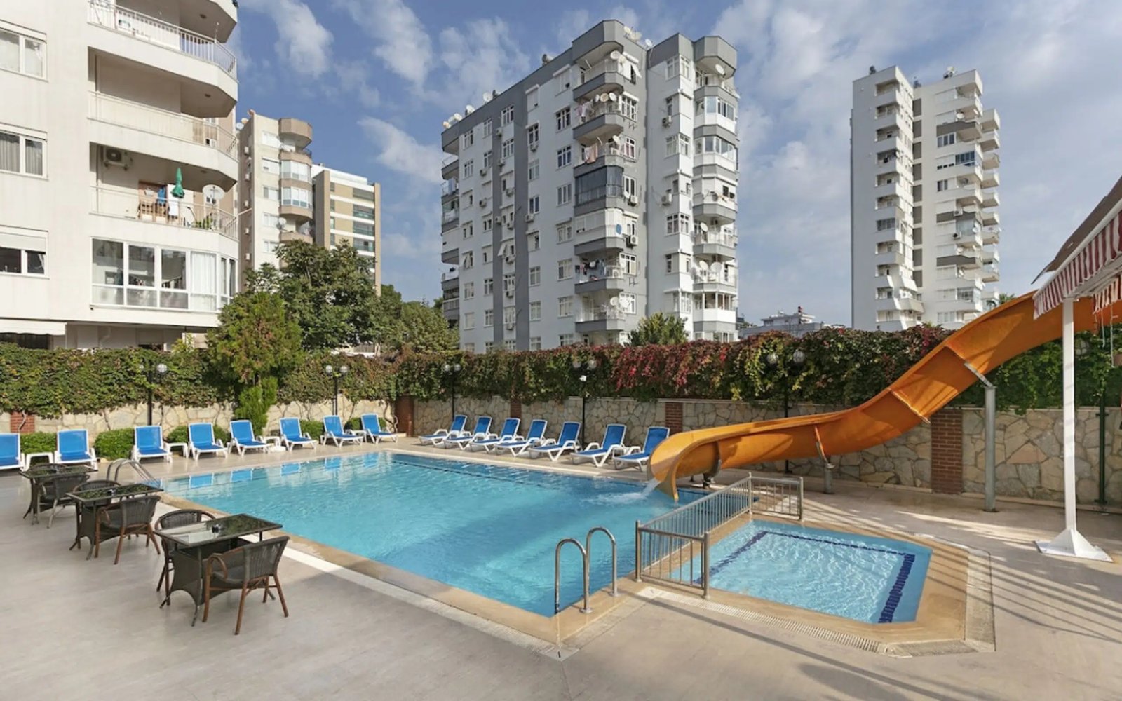 Lara Dinc Hotel photo 2