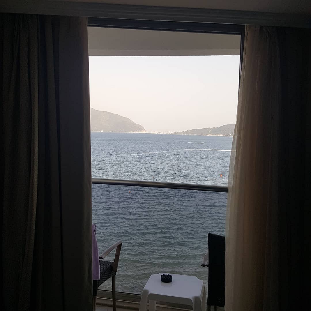 Aurasia Beach Hotel photo 7