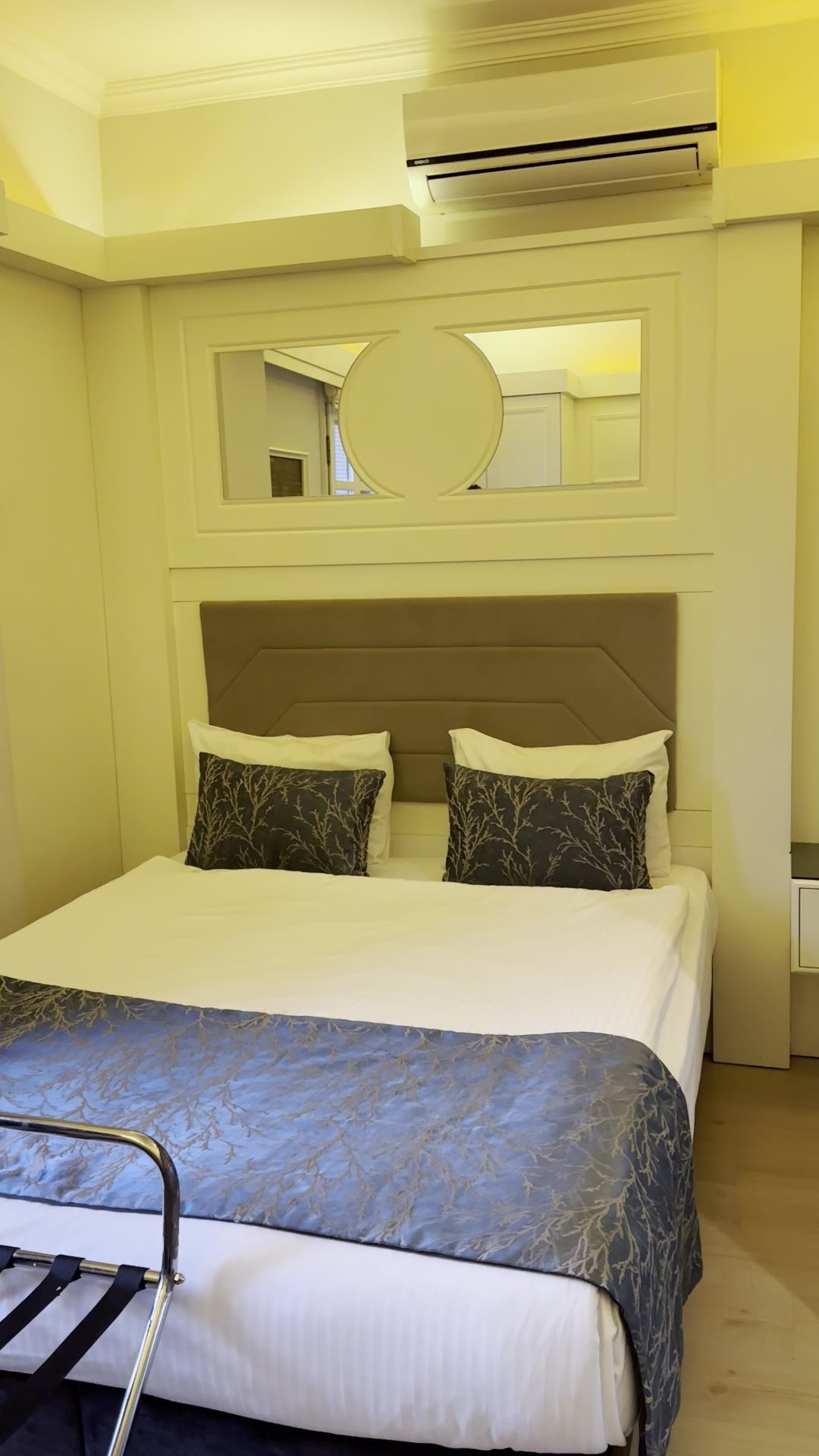Castle Old Town Hotel photo 8