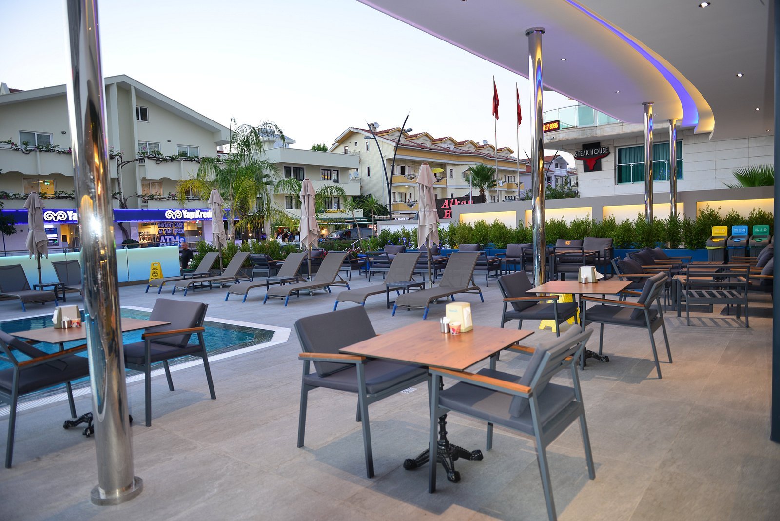 Hotel Oasis photo 5