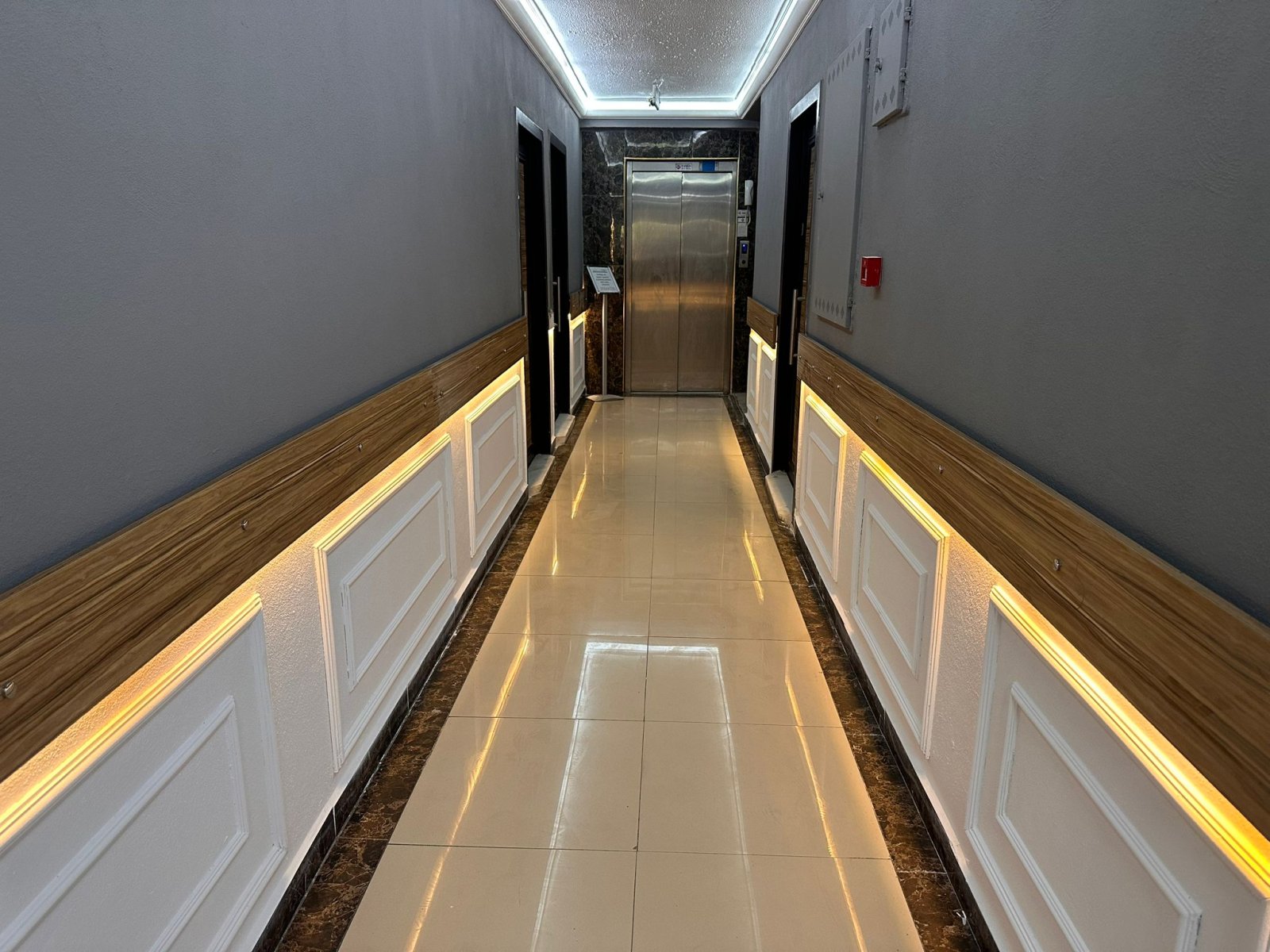 Royal Ezel Hotel photo 4