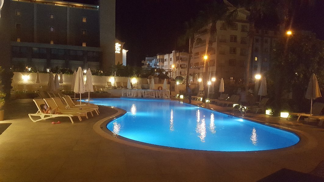Motto Premium Hotel photo 4