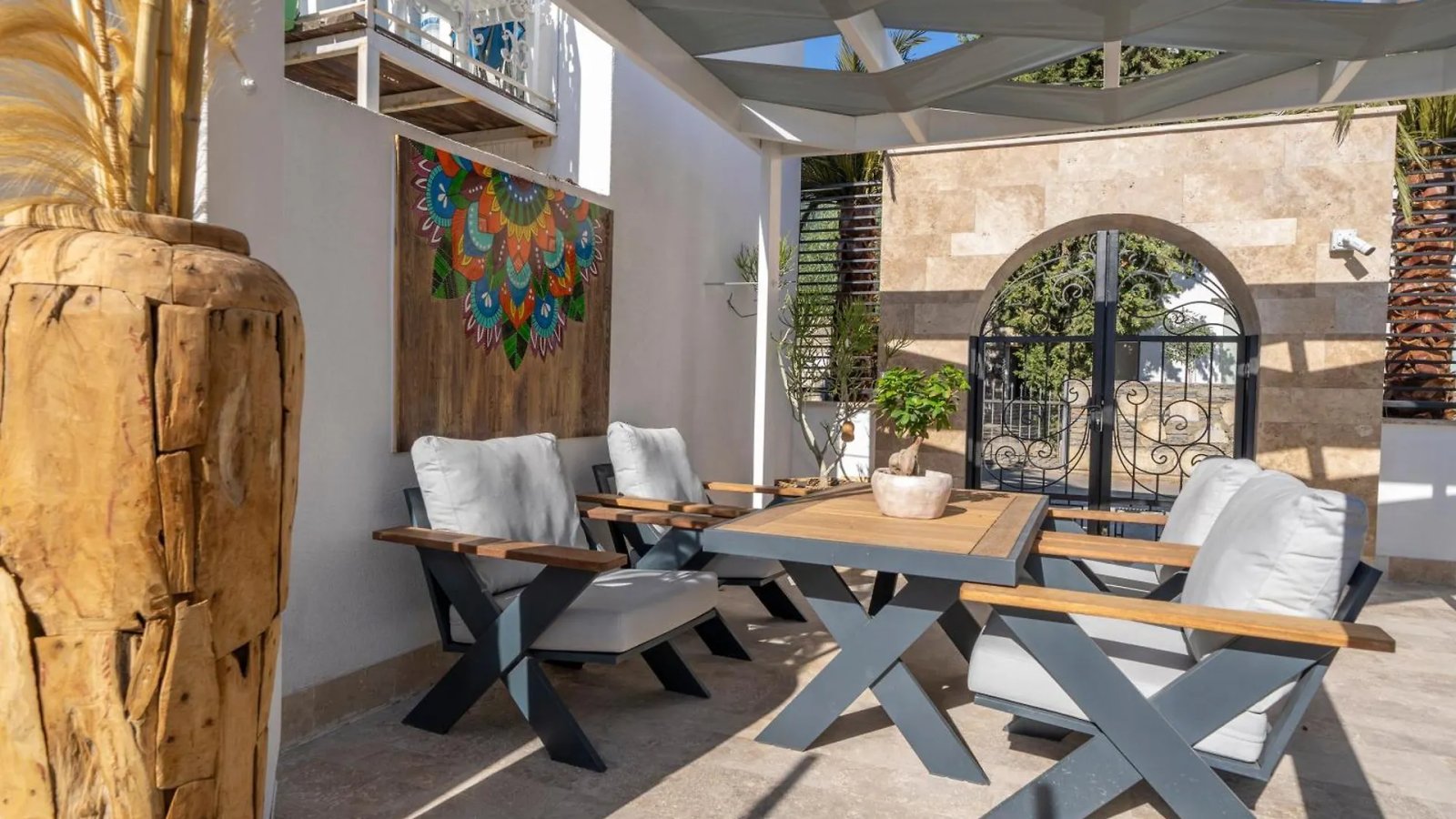 Noa Suite Hotel photo 6