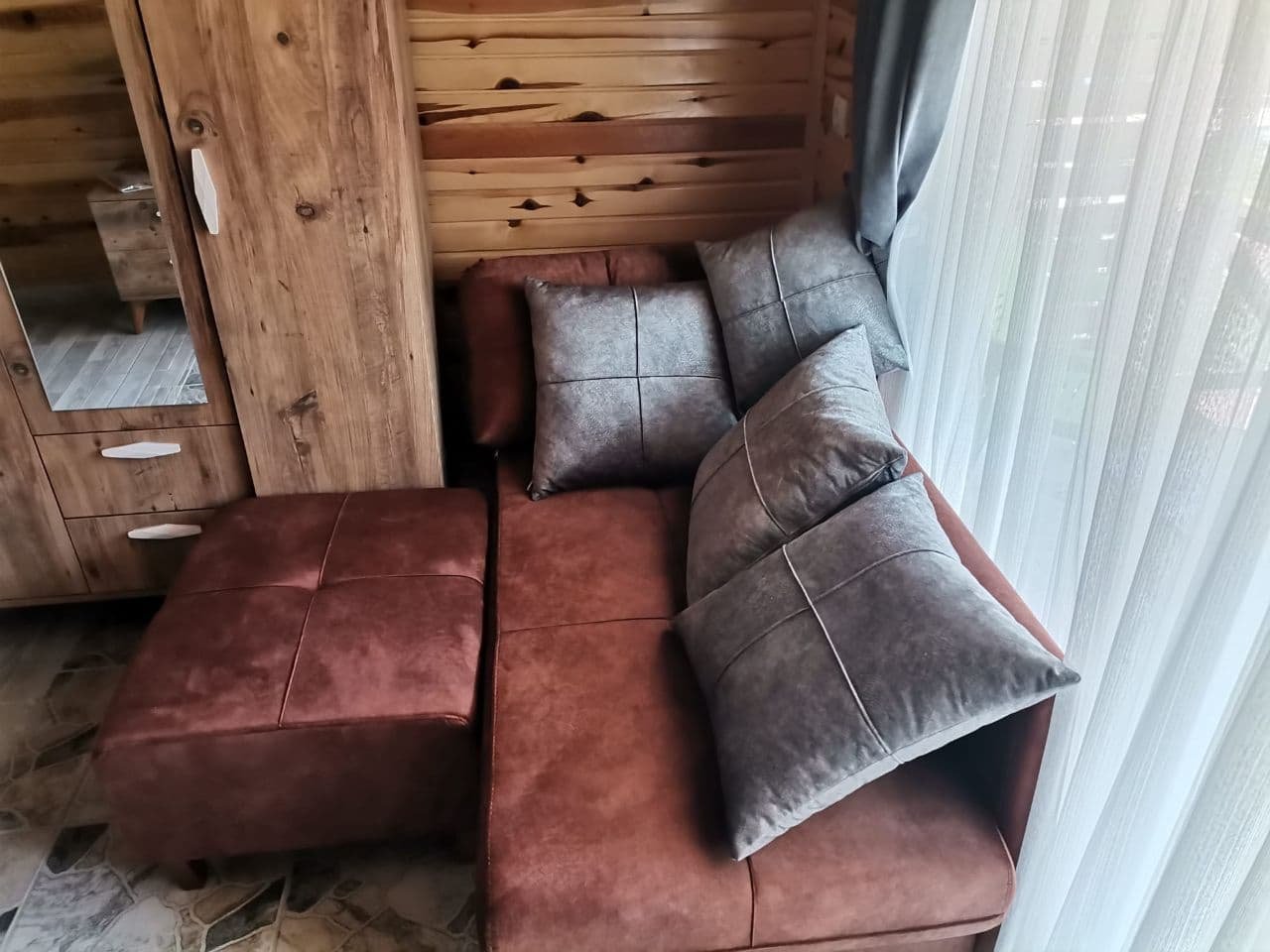 ZEYOS Lodge photo 10
