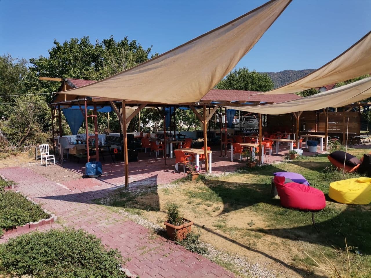 ZEYOS Lodge photo 6