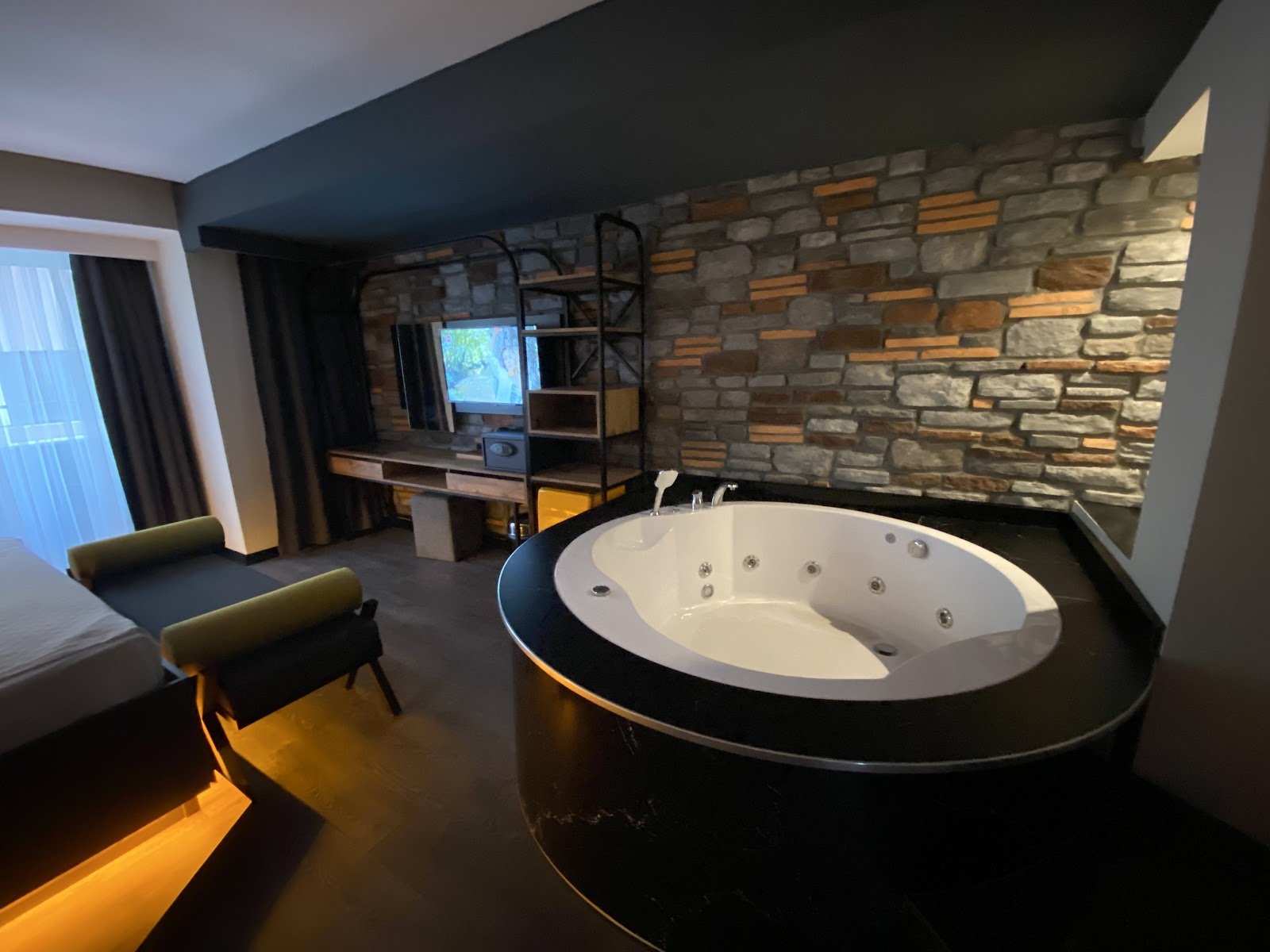 Afflon Hotels Loft City photo 5