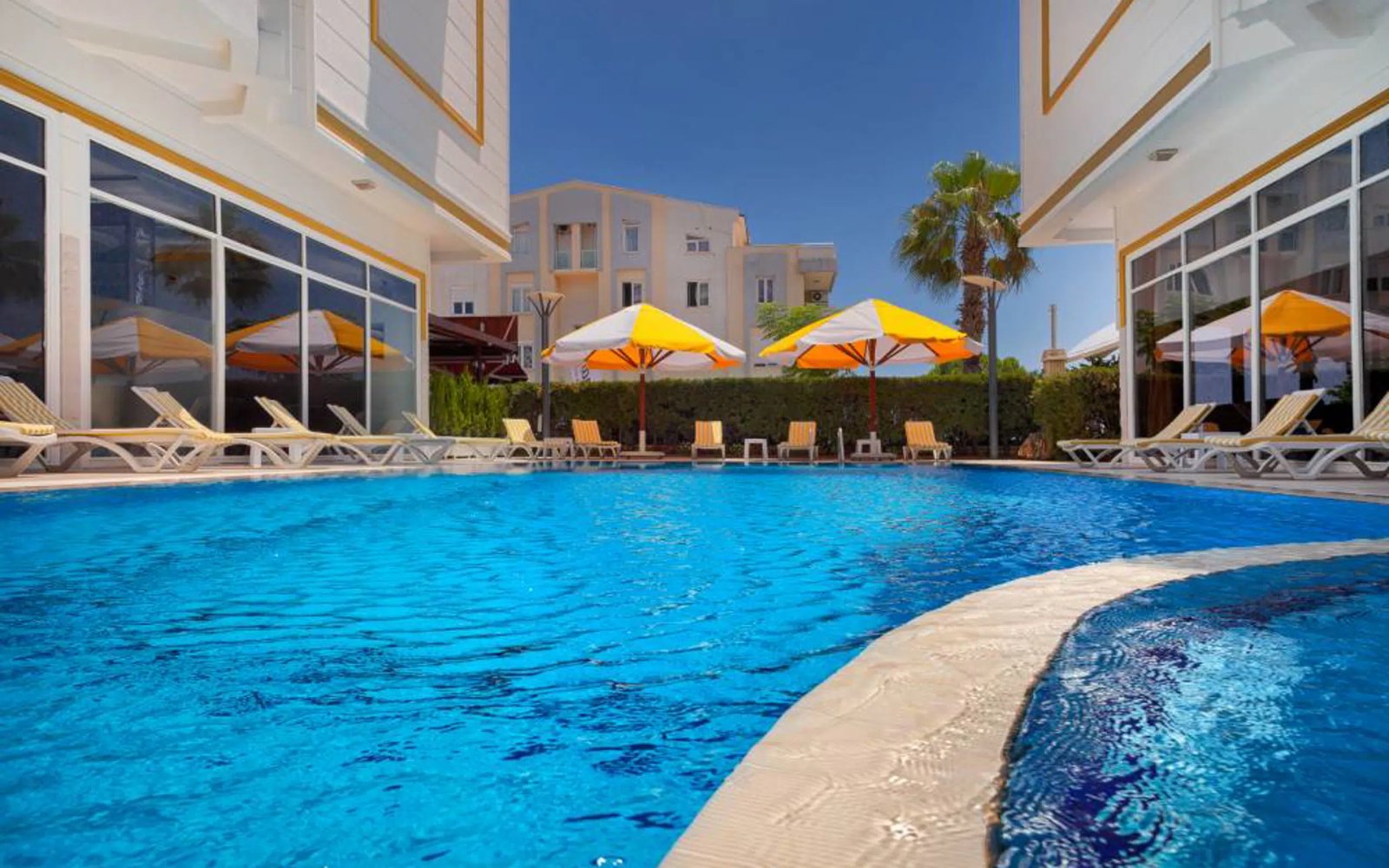 Golden Orange Hotel photo 3
