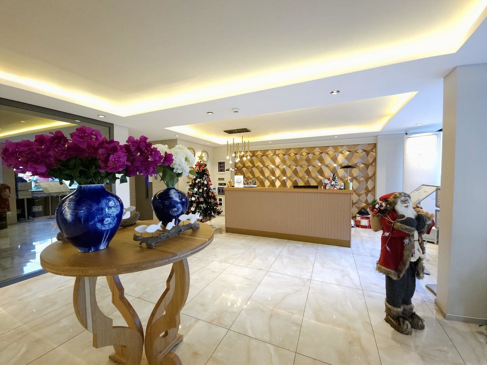 Fifty5 Suite Hotel photo 3