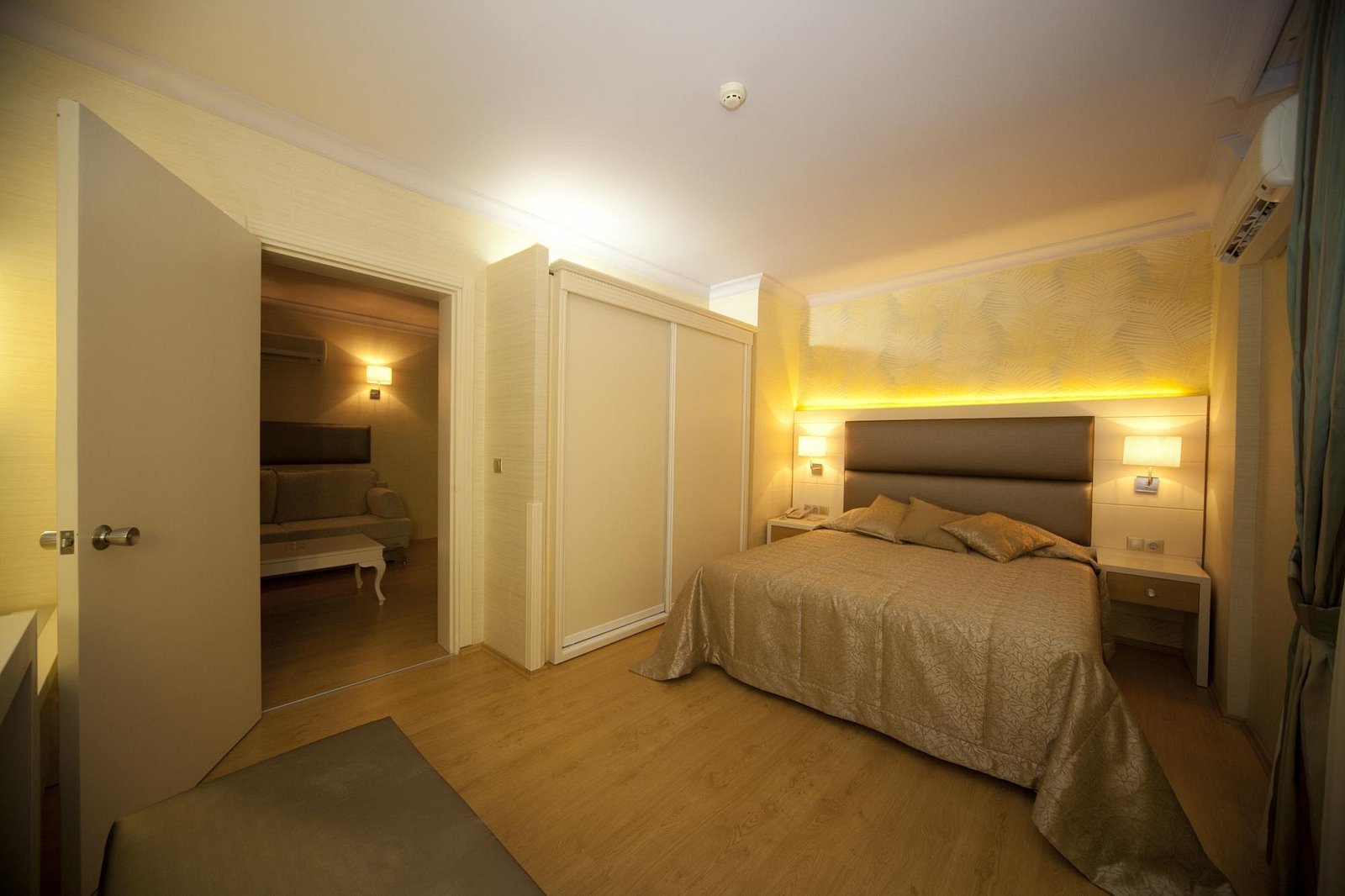 Grand Hotel Faros photo 9
