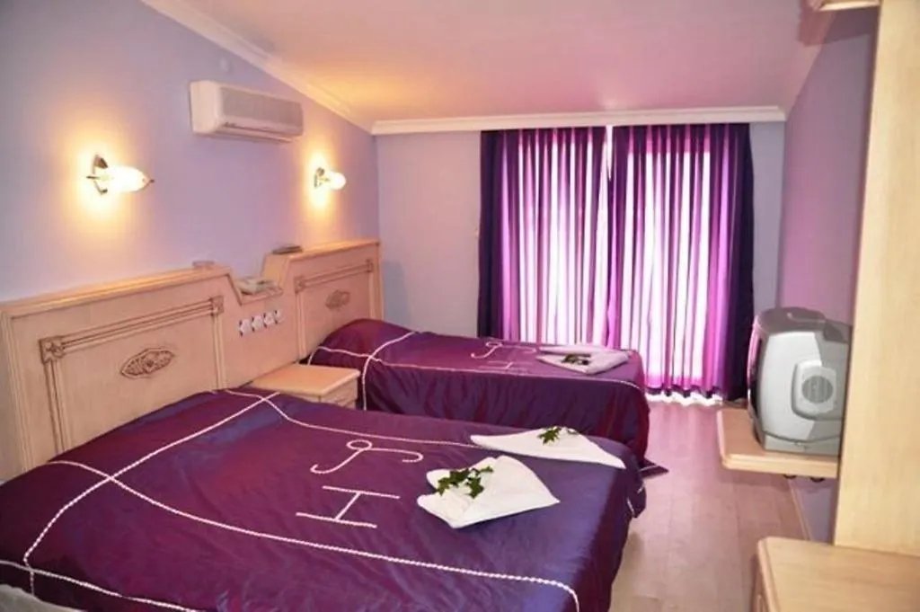 Anerissa Hotel photo 15