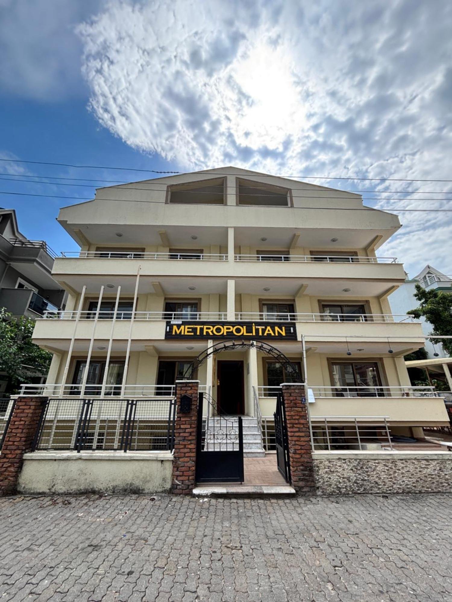 Metropolitan Apart — Marmaris