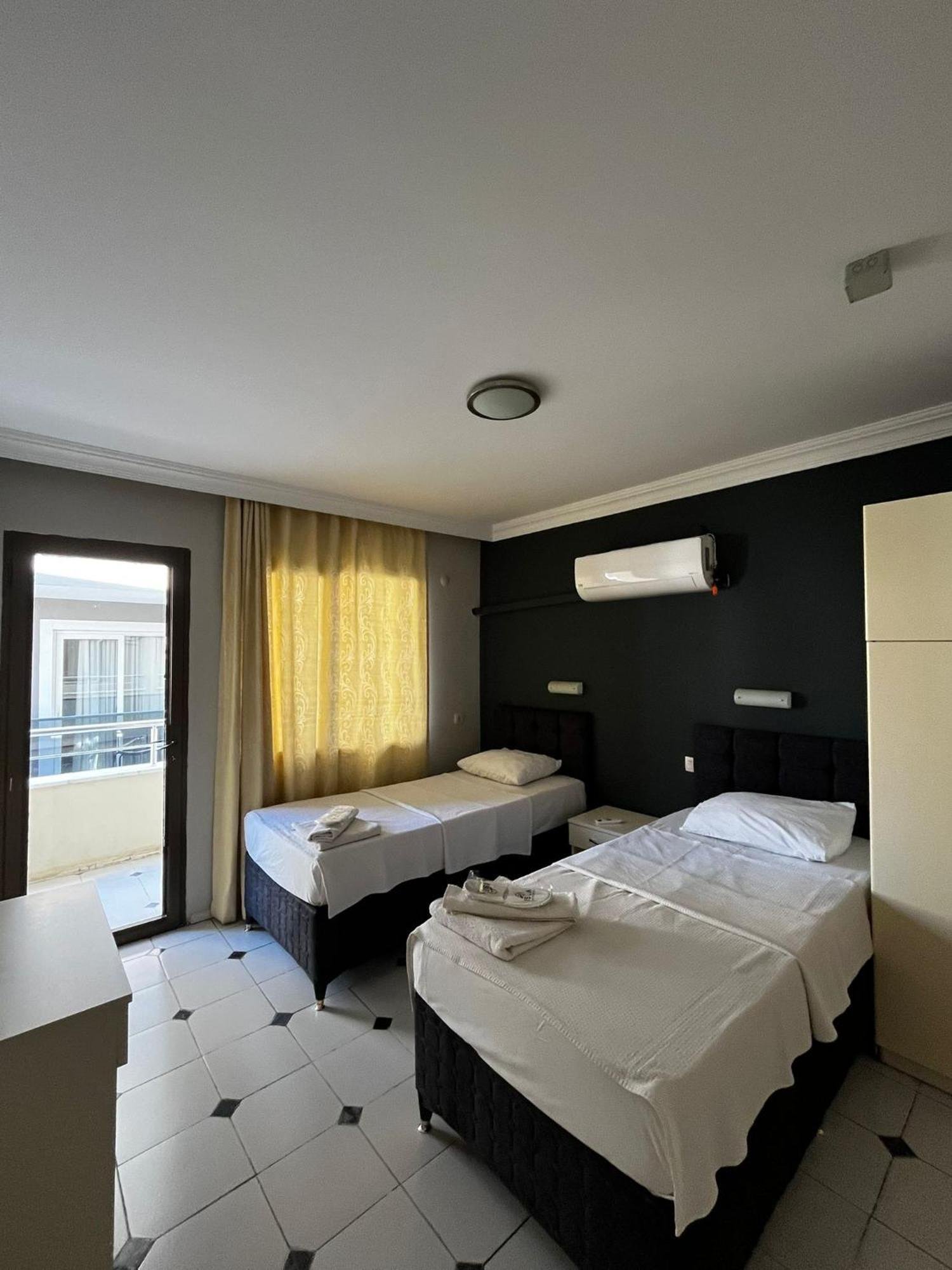 Metropolitan Apart photo 13
