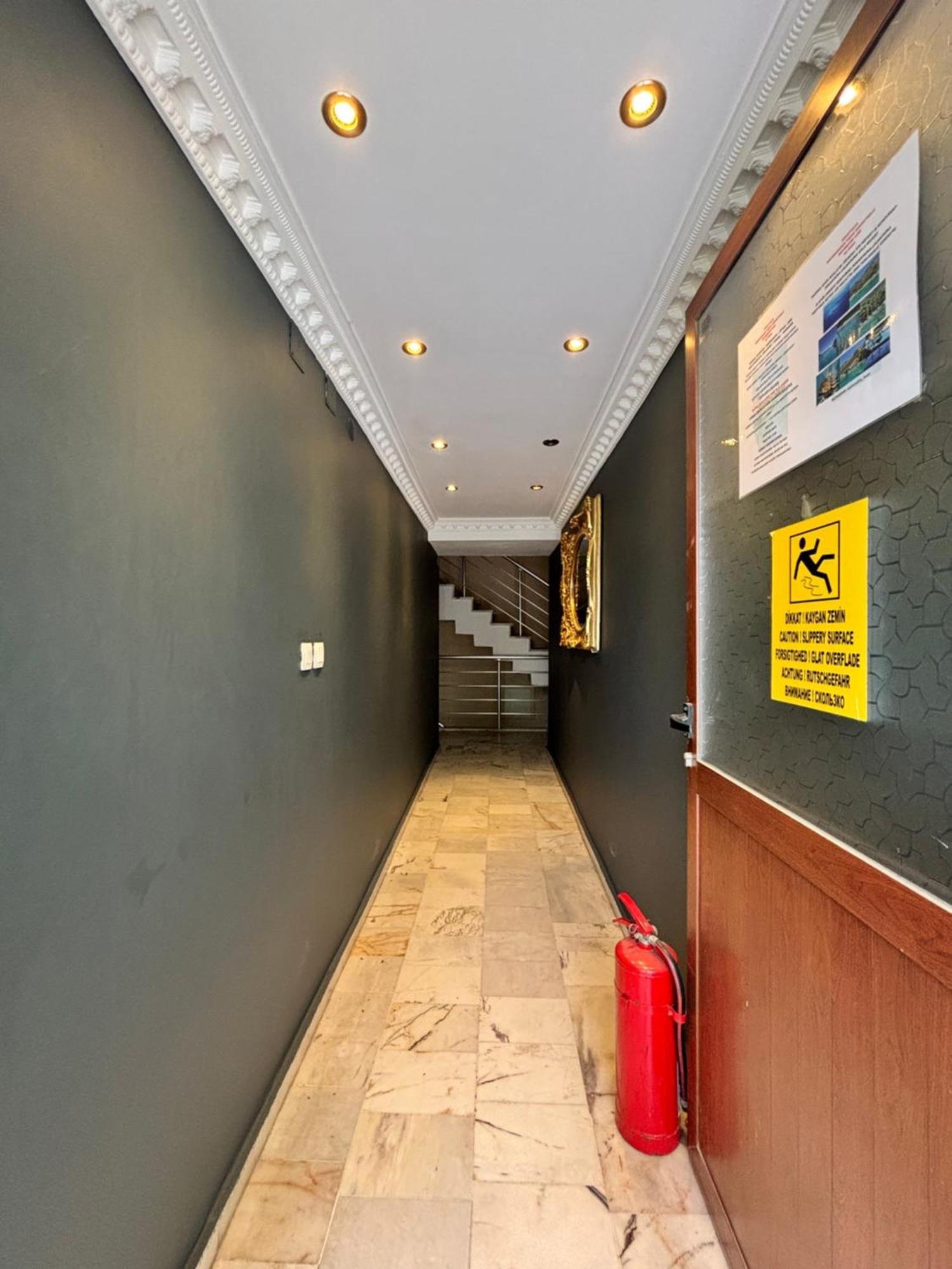 Metropolitan Apart photo 6