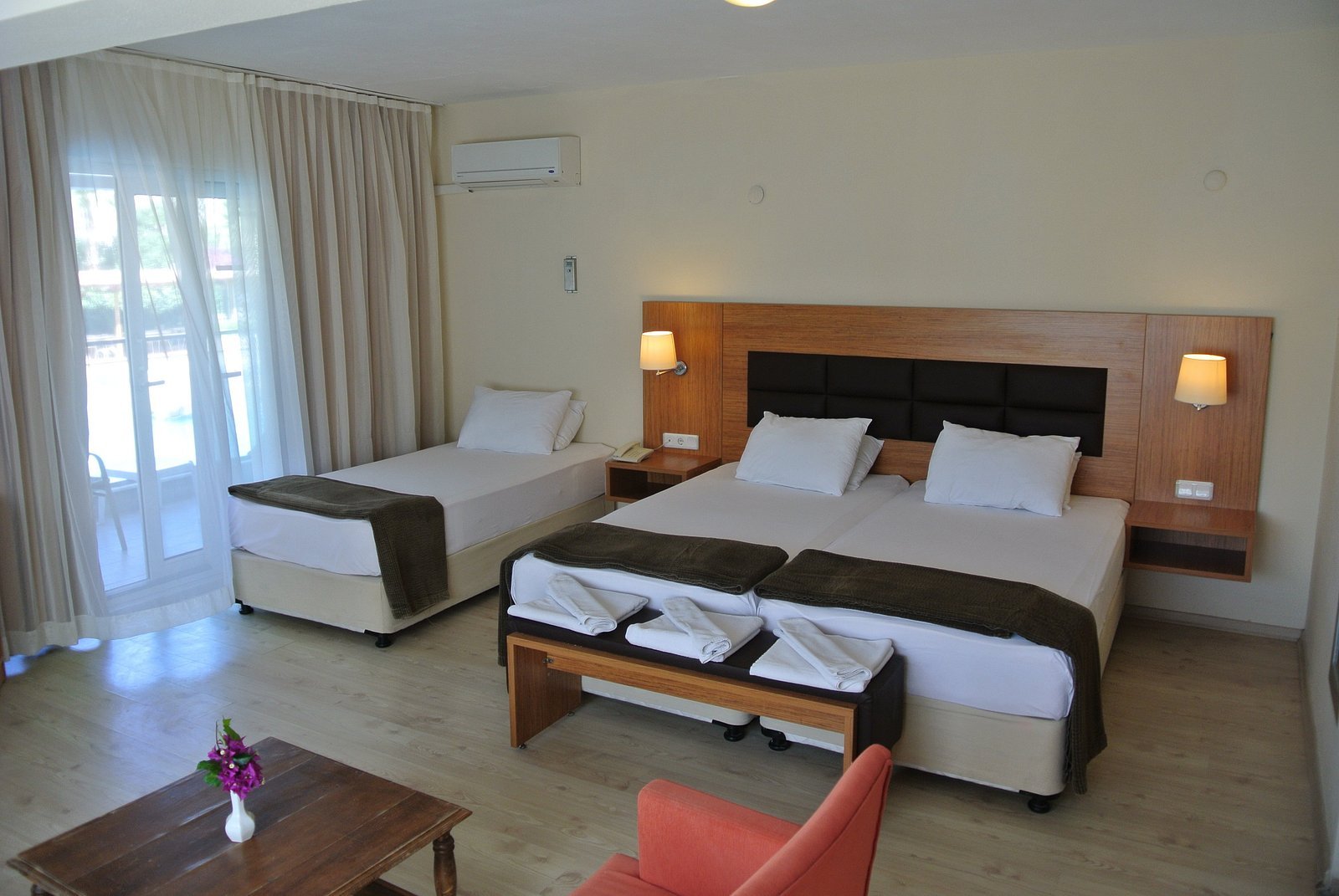 Begonville Hotel photo 8