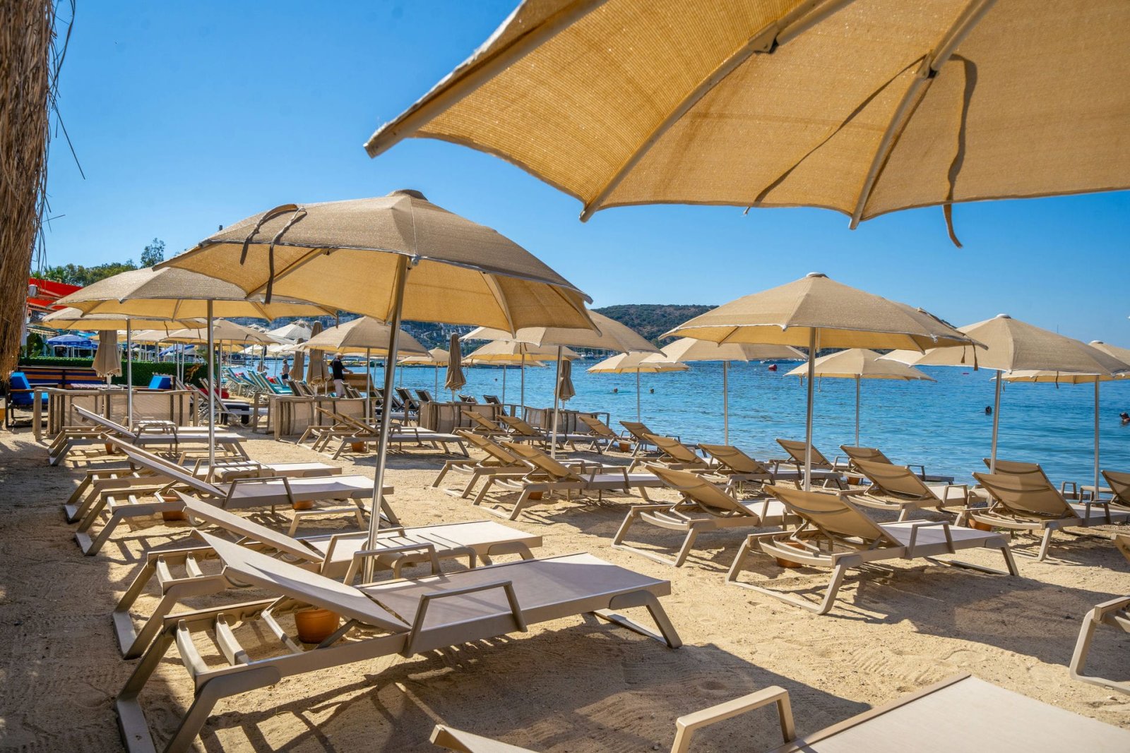 Halikarya Hotel & Restaurant Beach photo 5