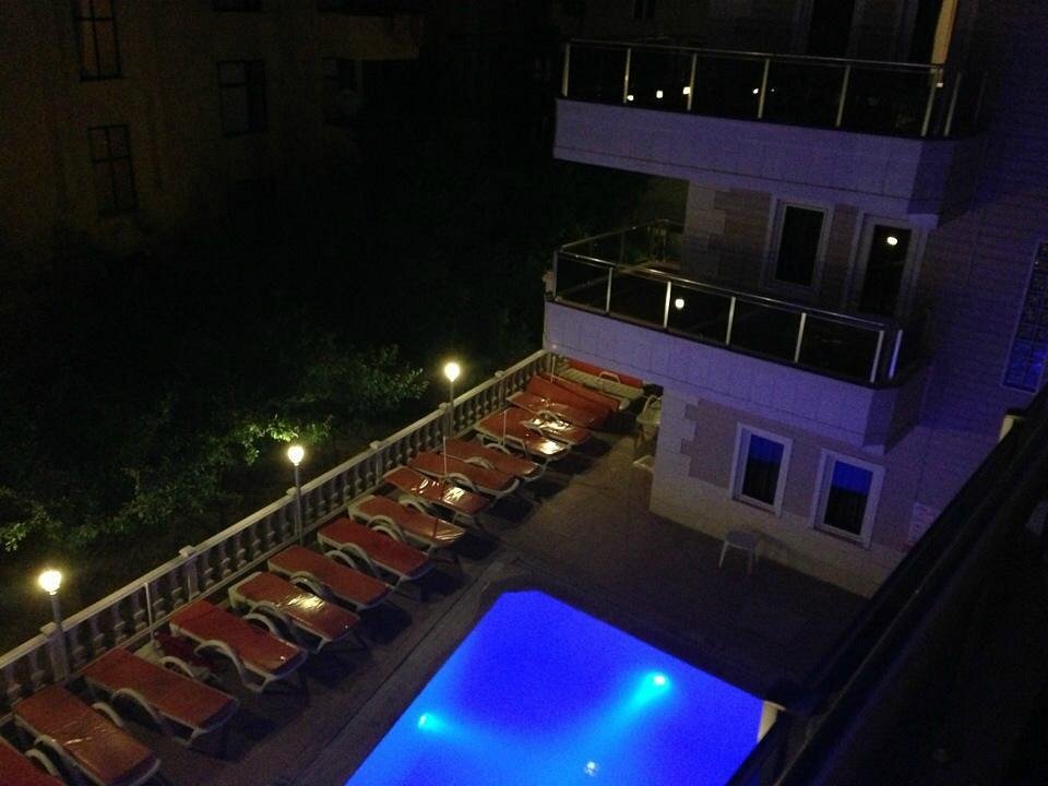 Golden Star Hotel photo 5