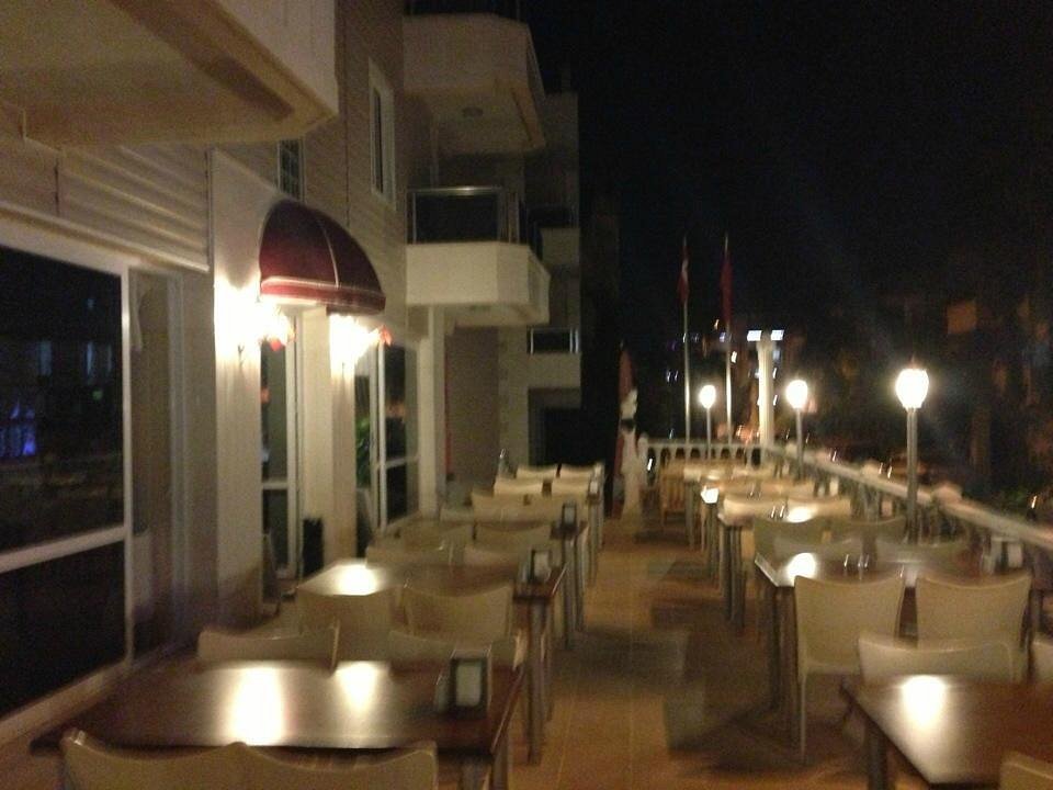 Golden Star Hotel photo 4