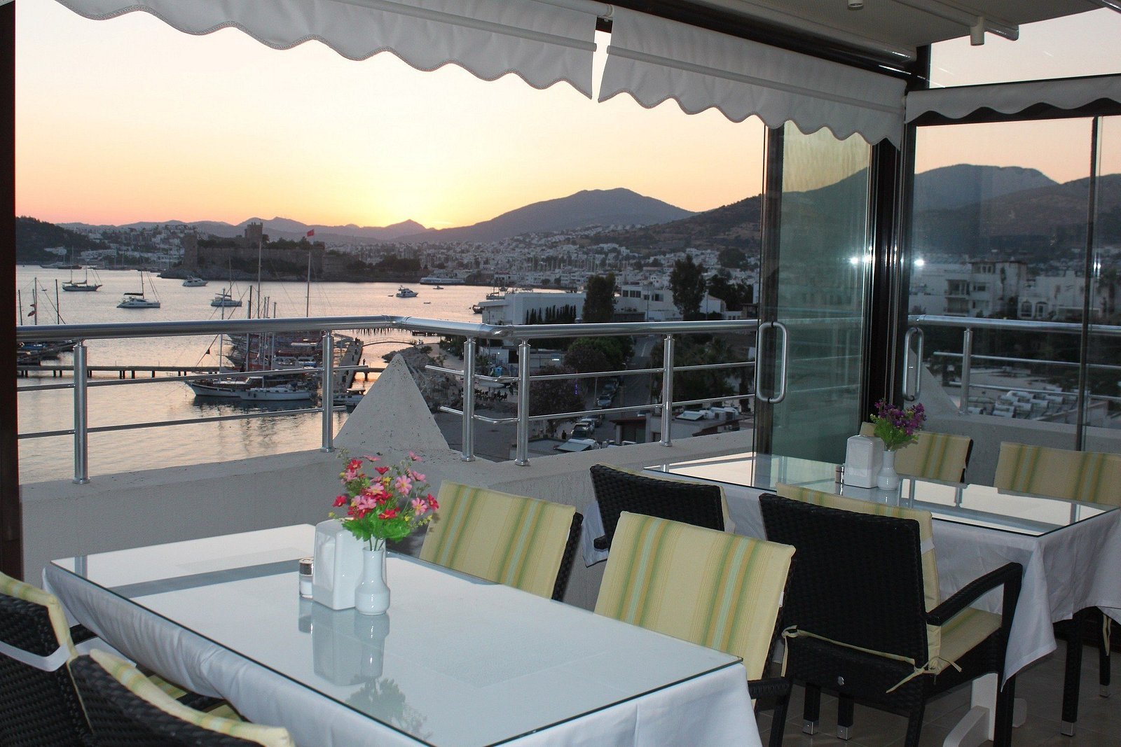 Bumerang Suites Hotel photo 3