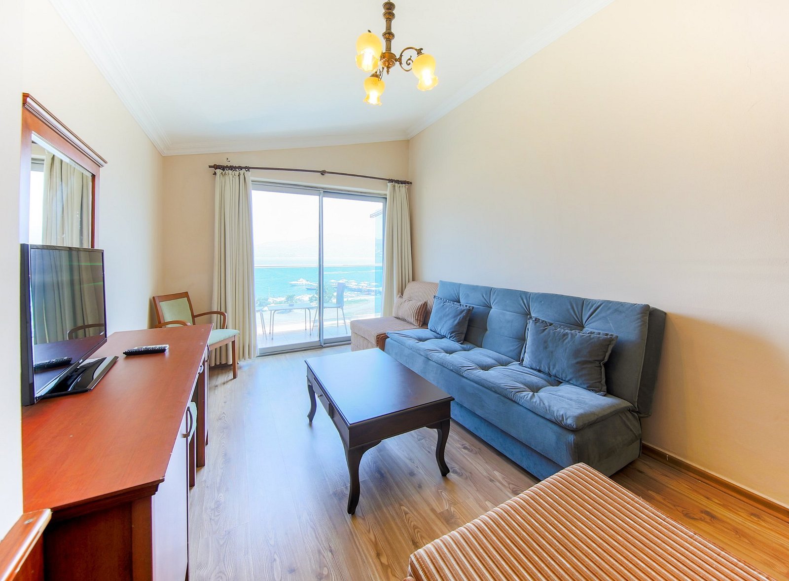 Moda Beach Hotel photo 11