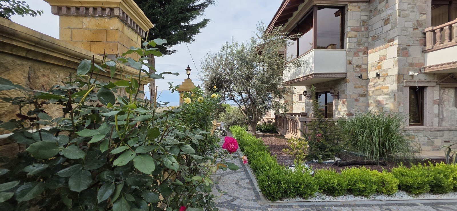 Asgard Deluxe Boutique-Hotel — Burhaniye, Balıkesir