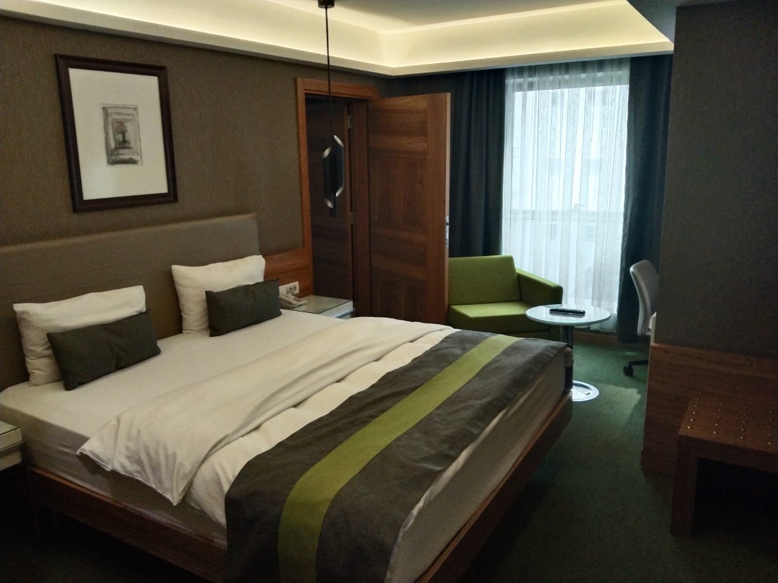 The Crater Hotel photo 7