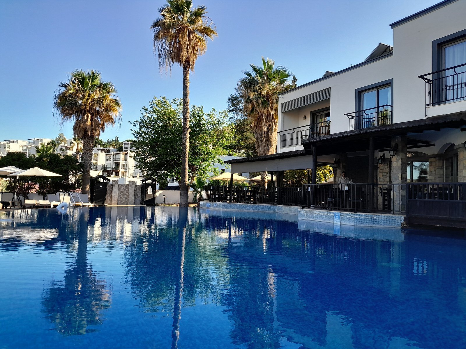 Mira Beach Resort Bodrum — Bitez, Bodrum