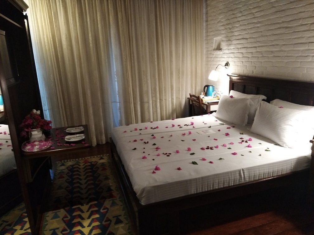 El Vino Hotel & Suites photo 18