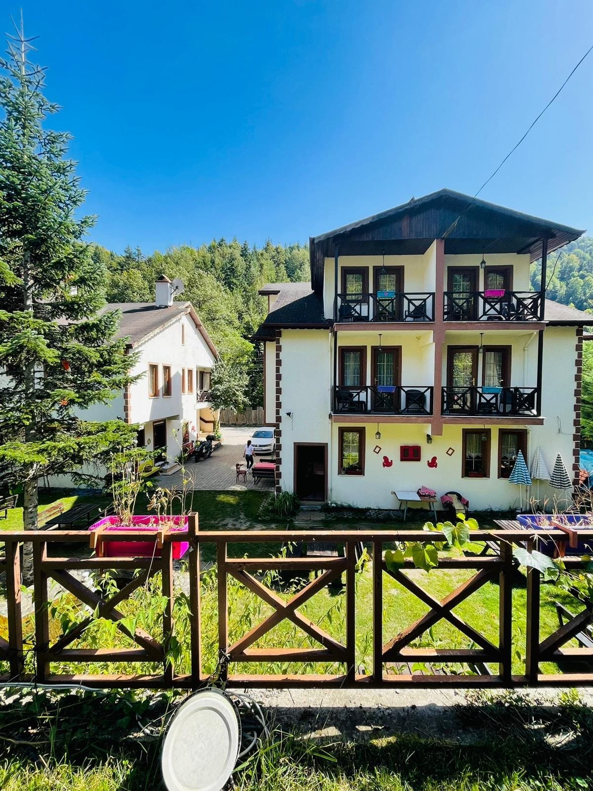 Abant Dört Mevsim Konağı — Abant, Bolu
